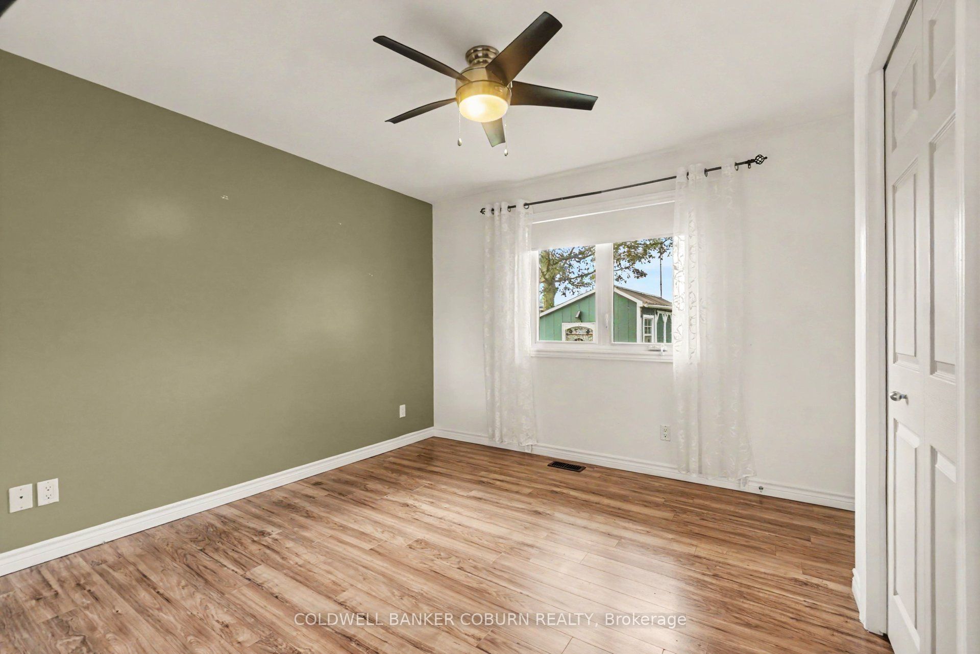 127 Elizabeth Drive Property Photo 26