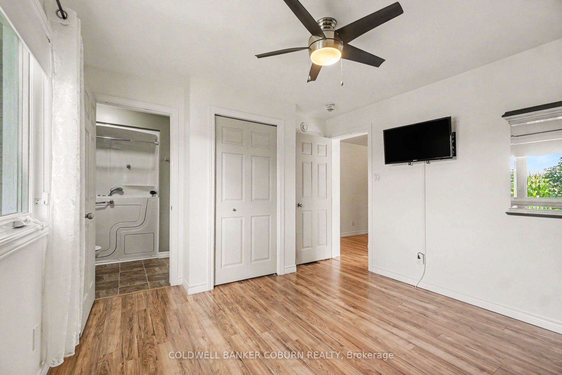 127 Elizabeth Drive Property Photo 28