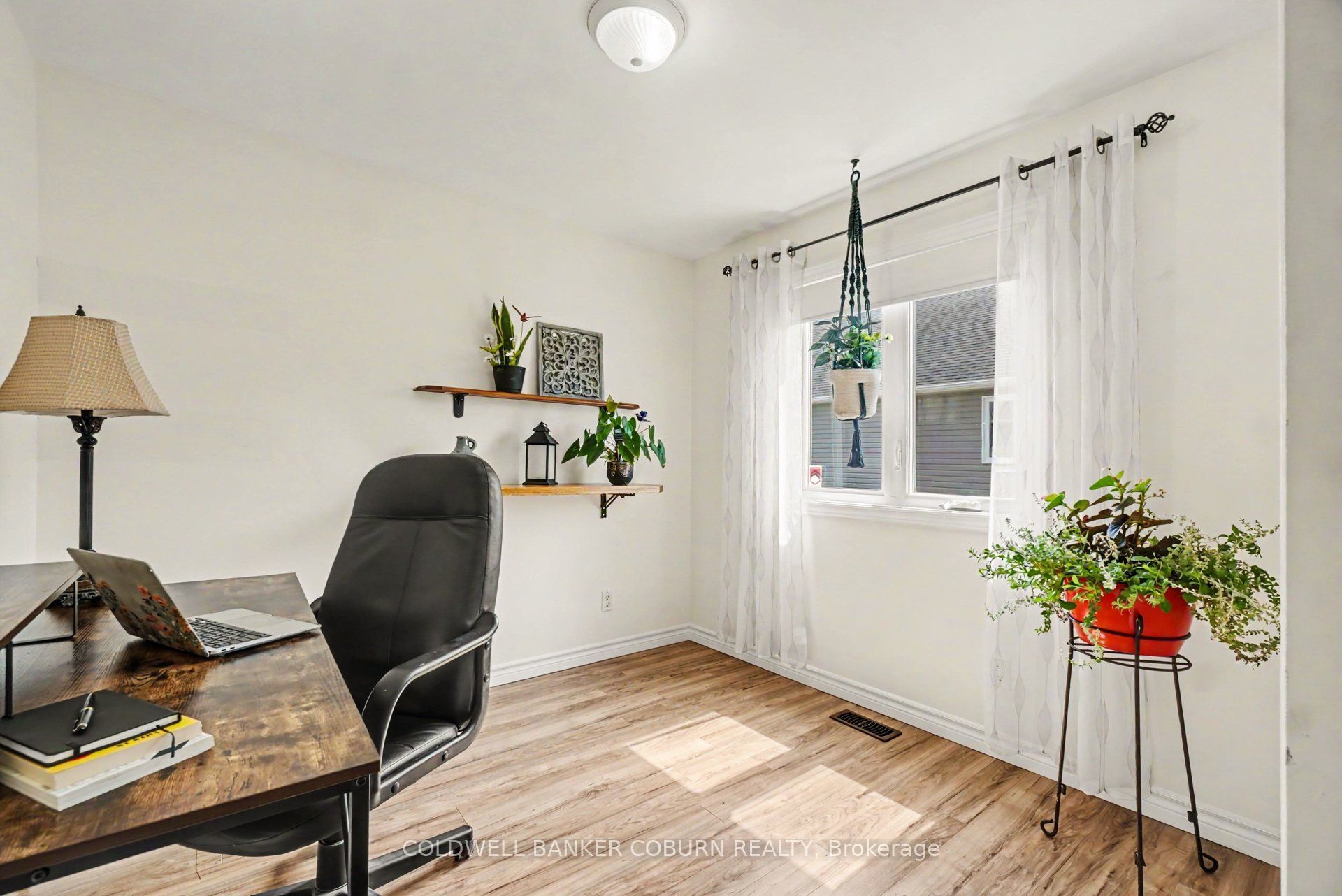 127 Elizabeth Drive Property Photo 29