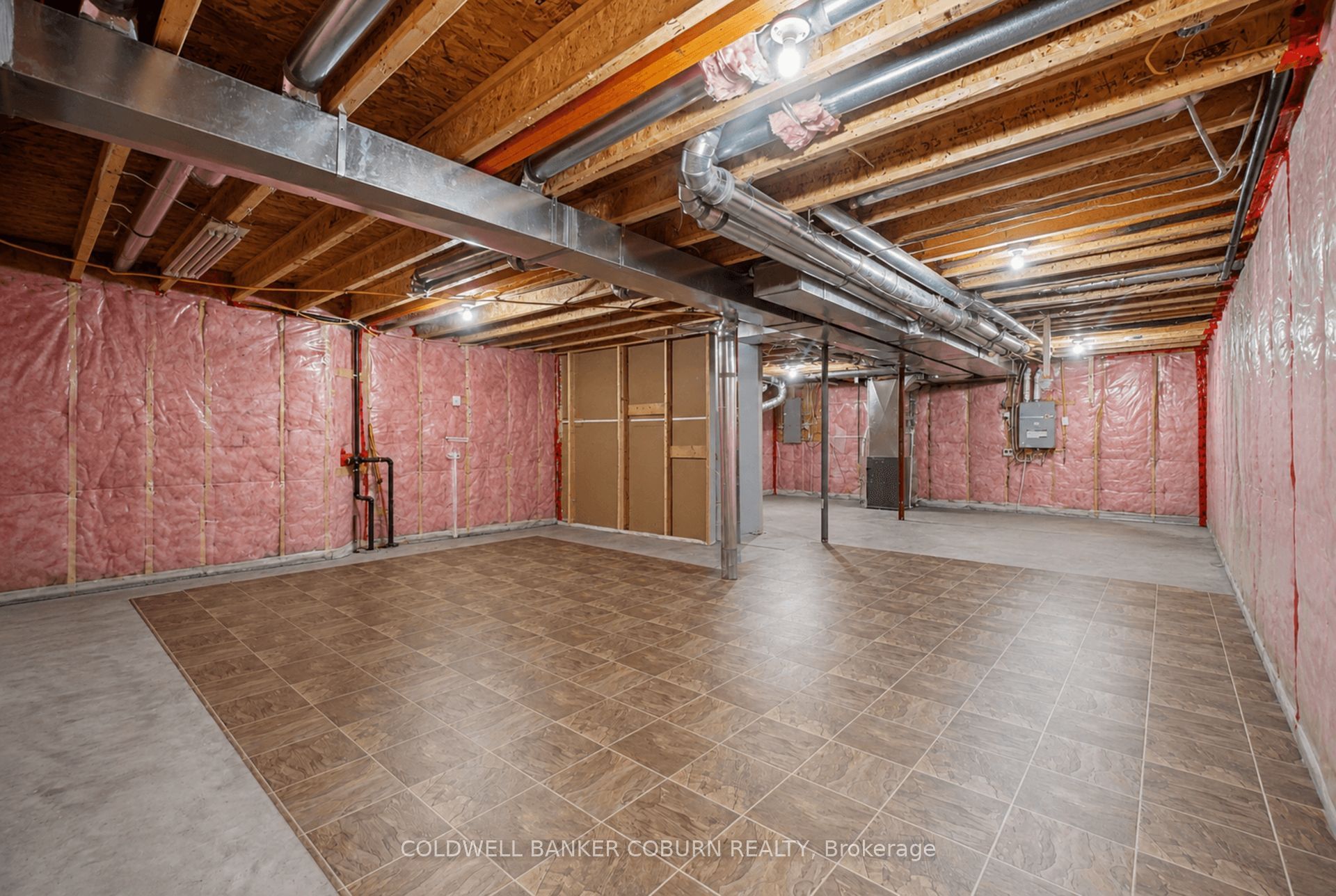 127 Elizabeth Drive Property Photo 33