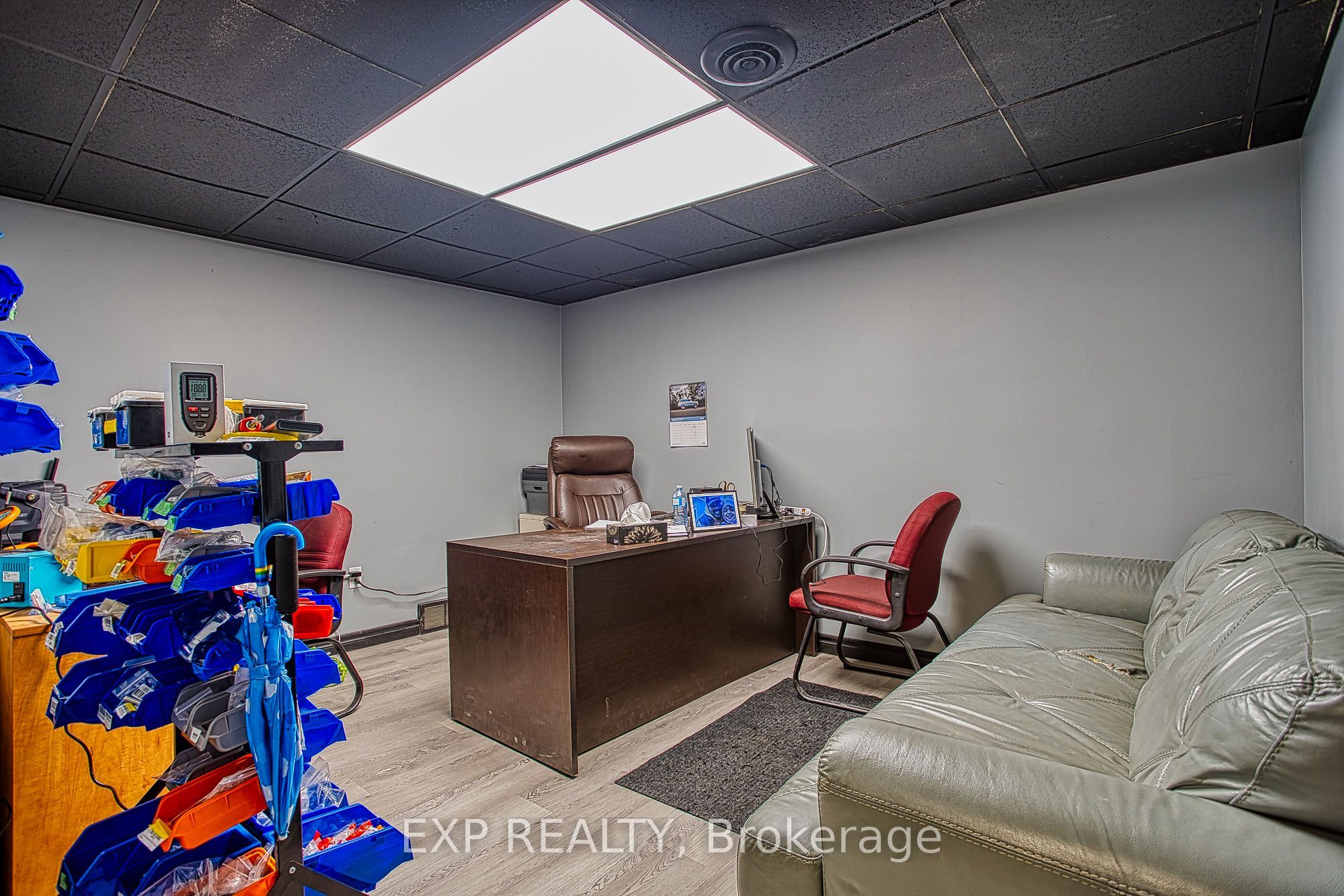 112 Ormond Street S Property Photo 9