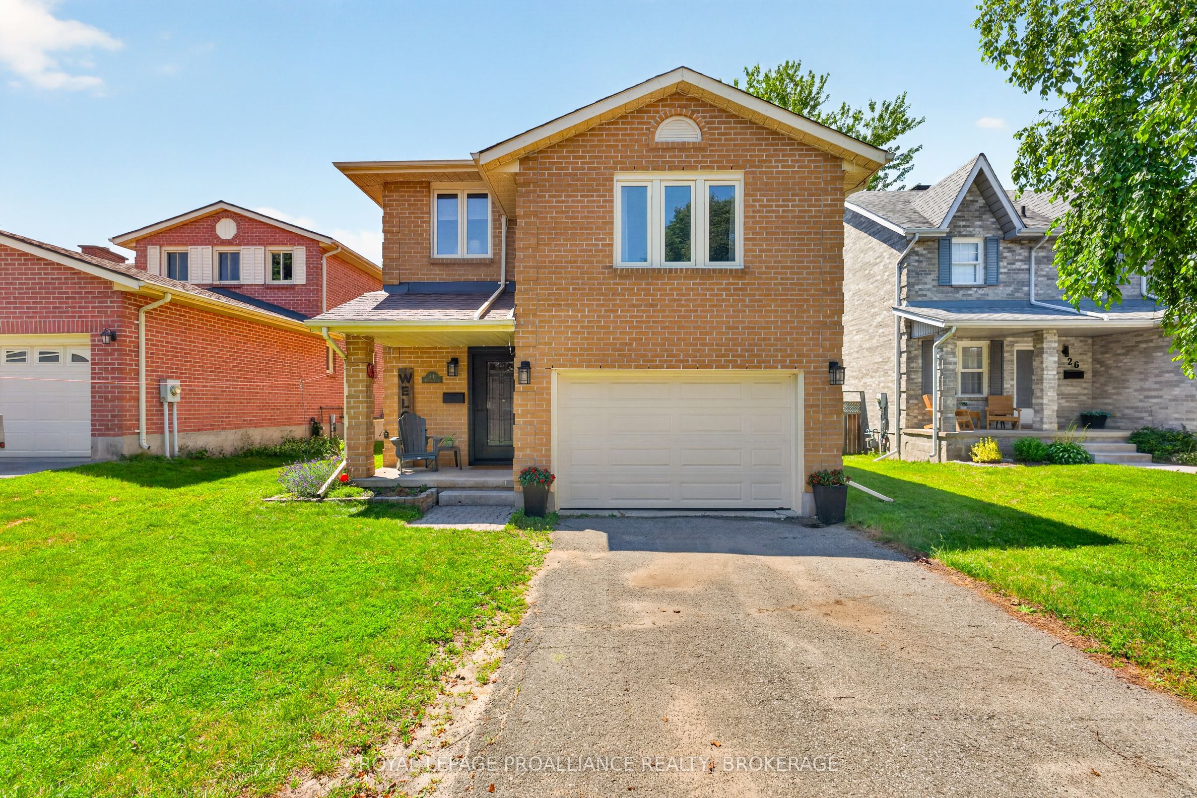 24 Balmoral Court