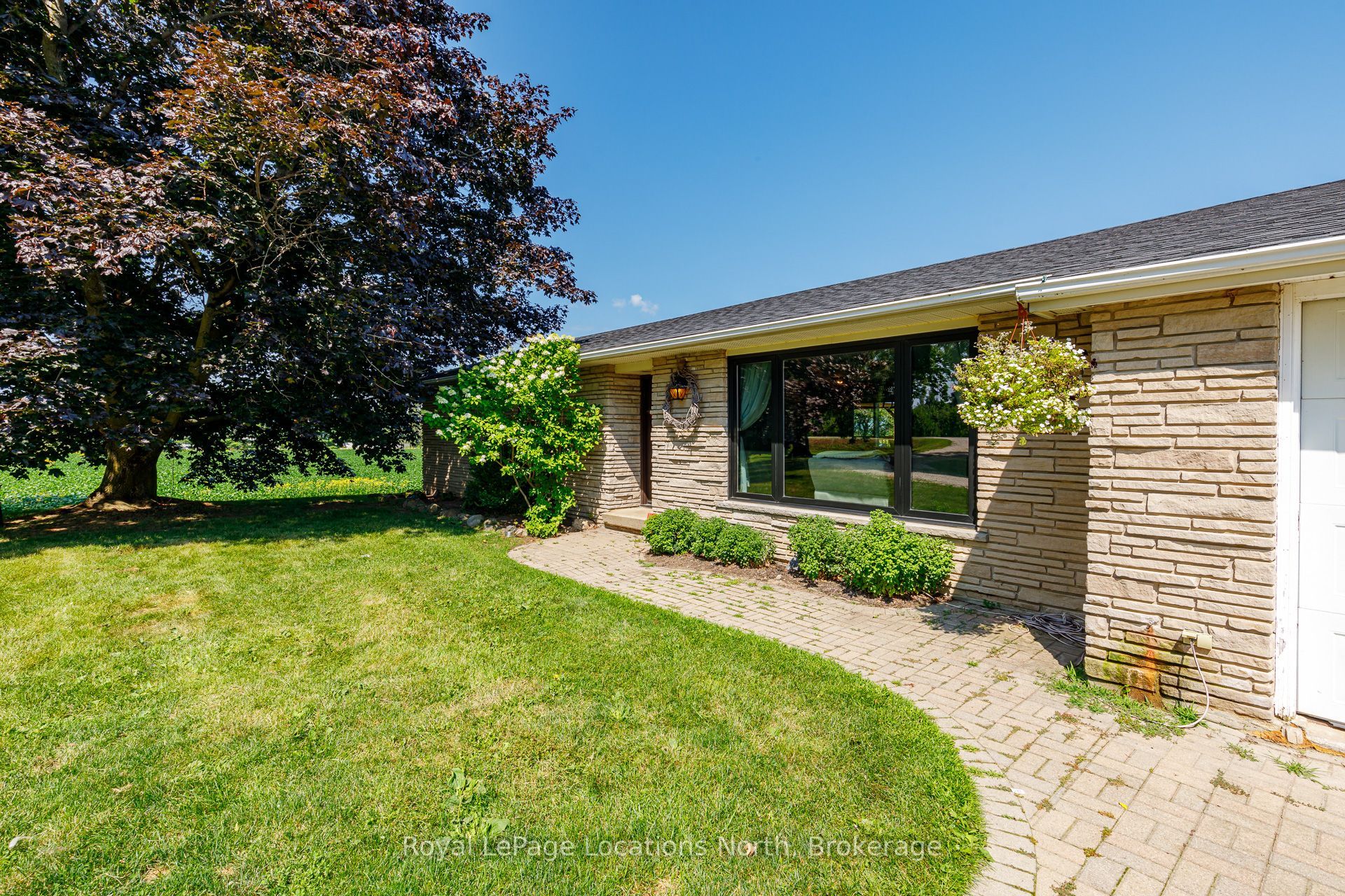728099 21 Side Road Property Photo 10