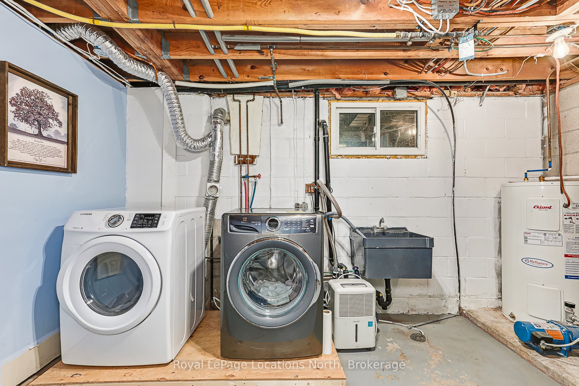 728099 21 Side Road Property Photo 28