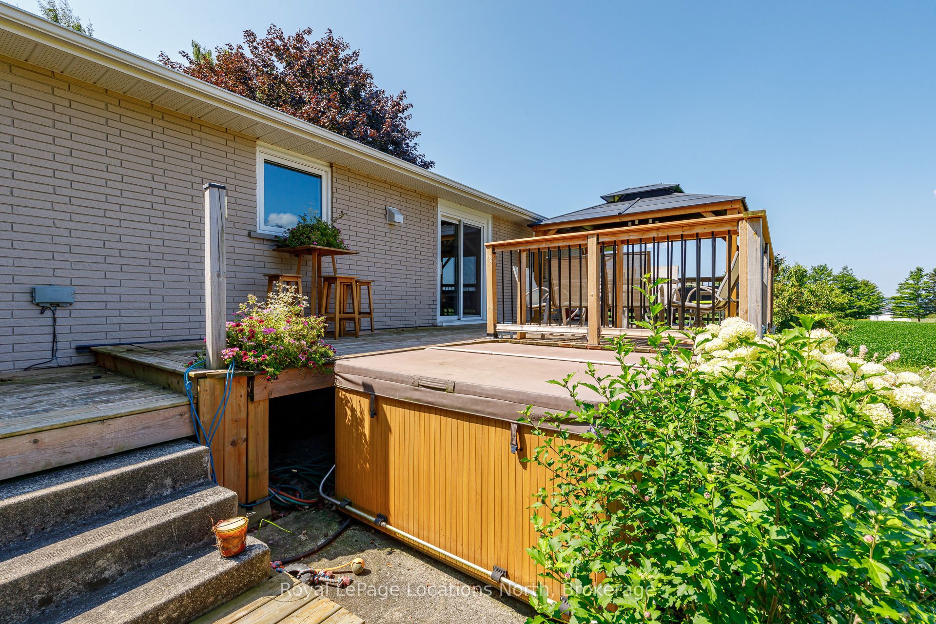 728099 21 Side Road Property Photo 33