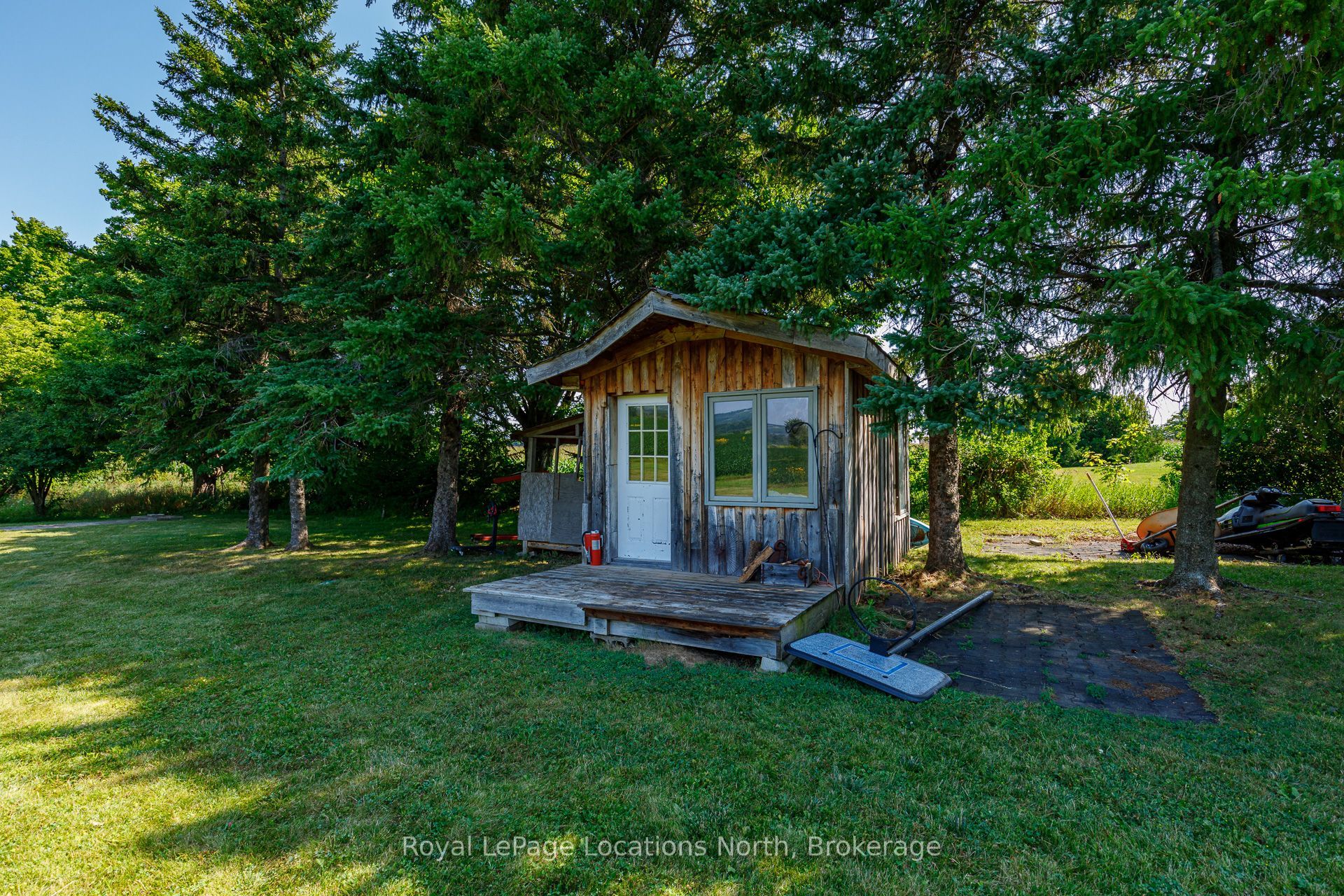 728099 21 Side Road Property Photo 34