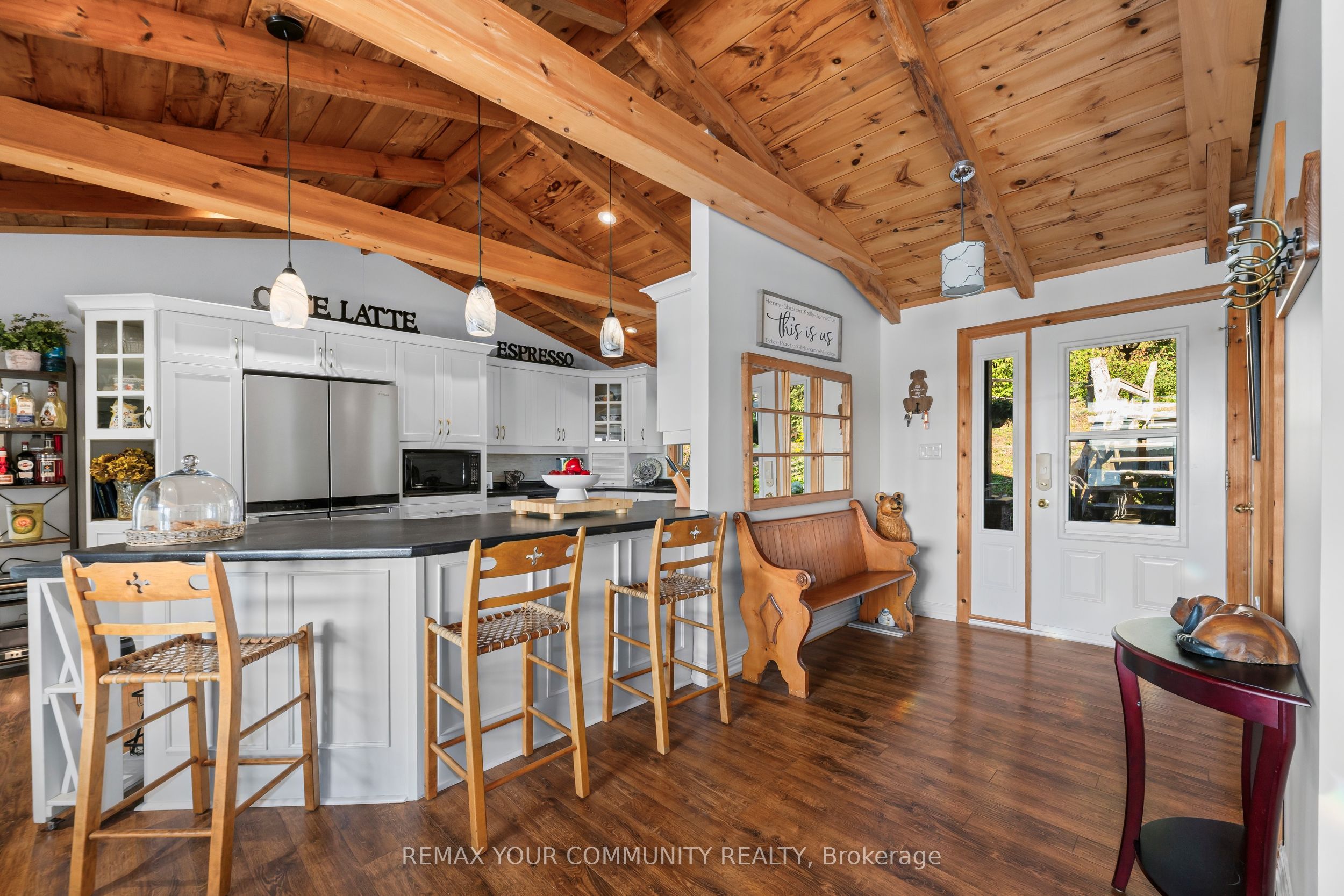 511 East Clear Bay Road Property Photo 6