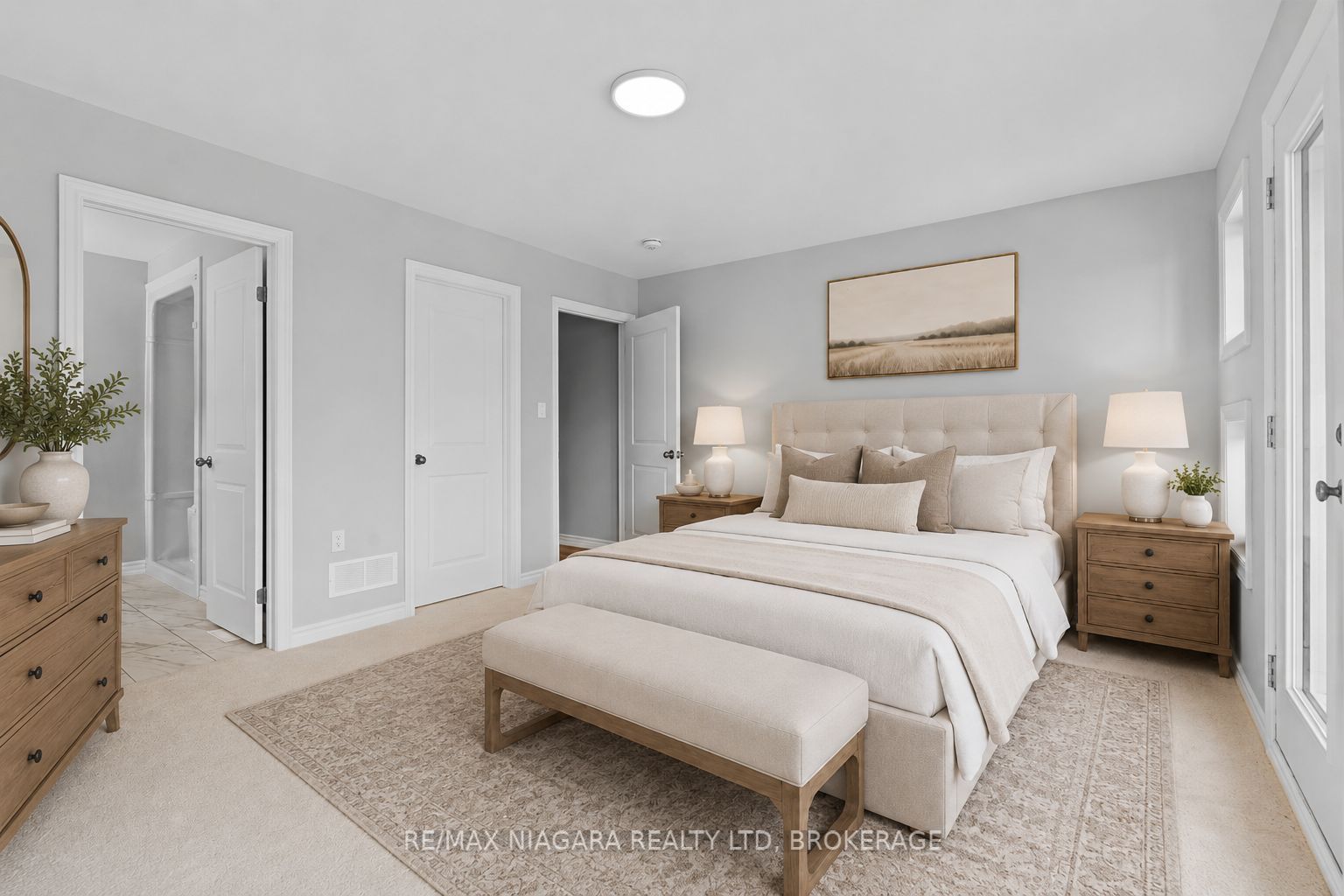 47 Superior Street Property Photo 17