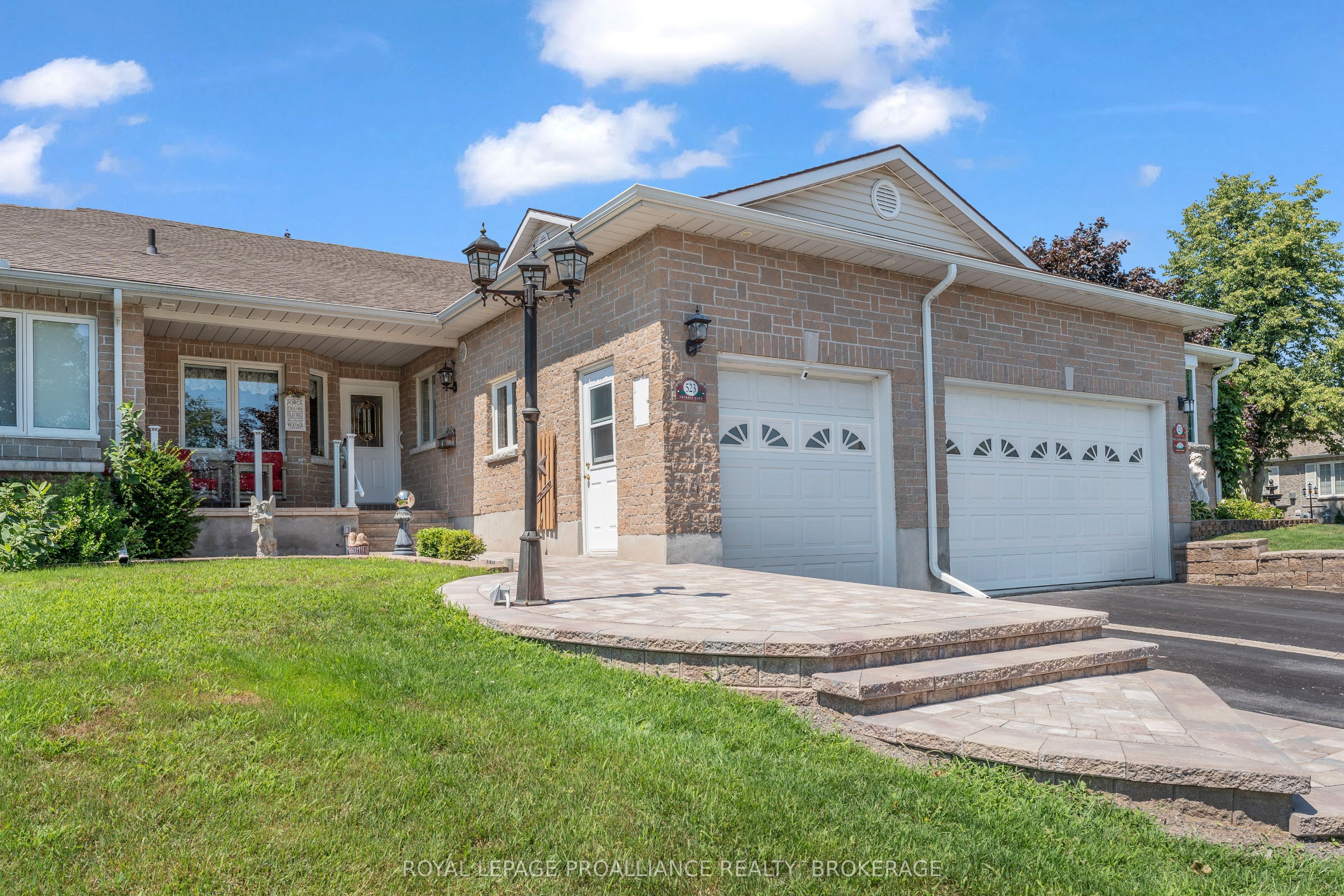 523 Trimble Gate Property Photo 1