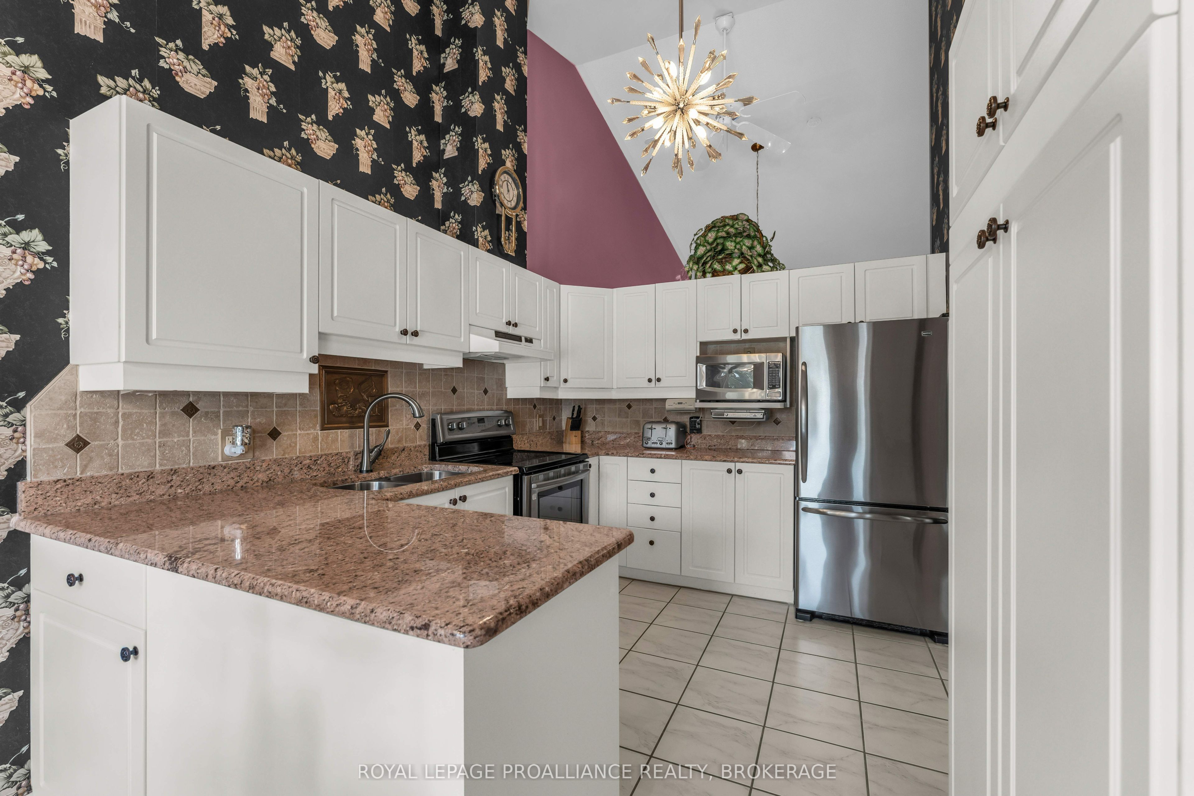 523 Trimble Gate Property Photo 11