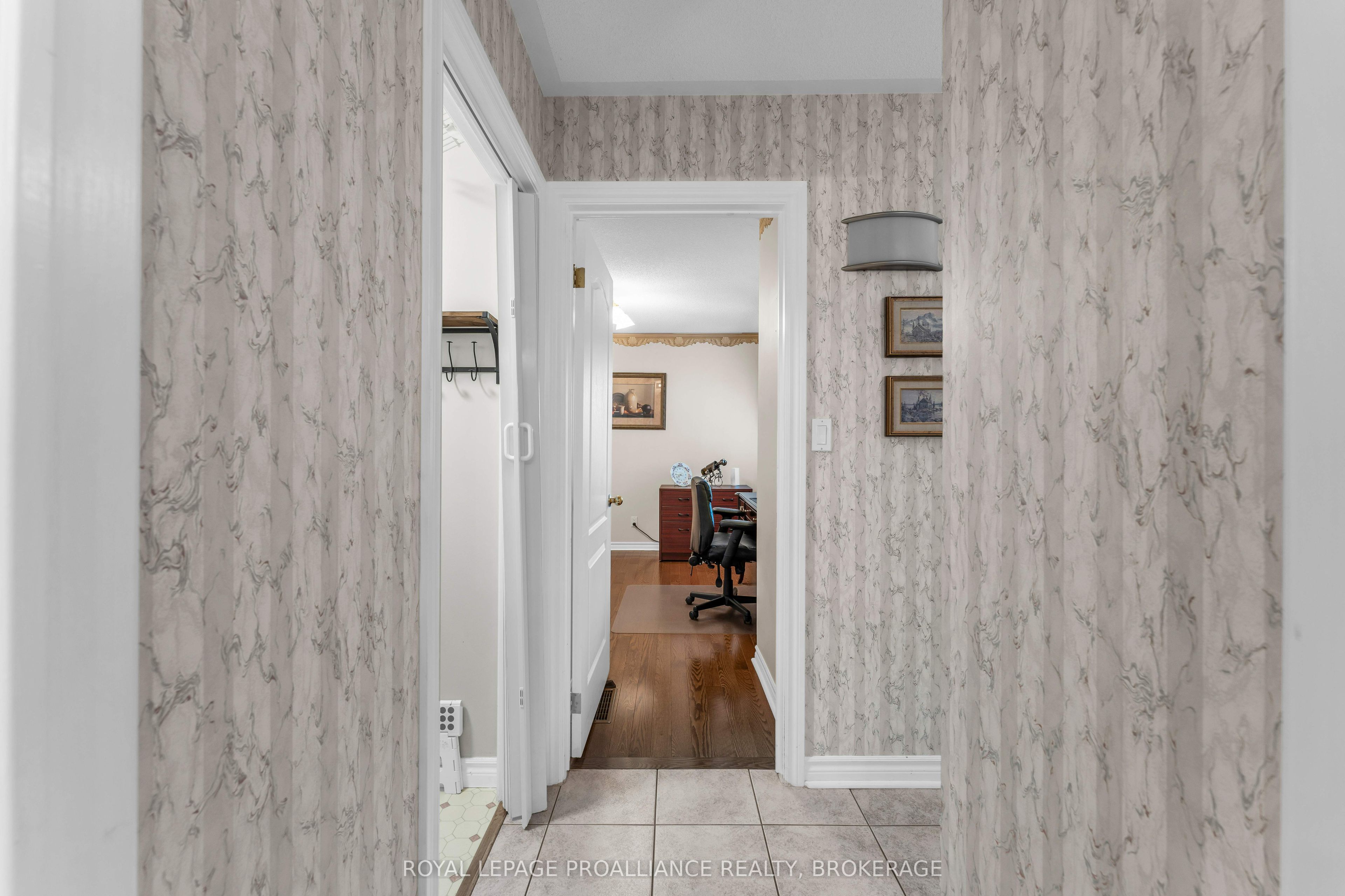 523 Trimble Gate Property Photo 26