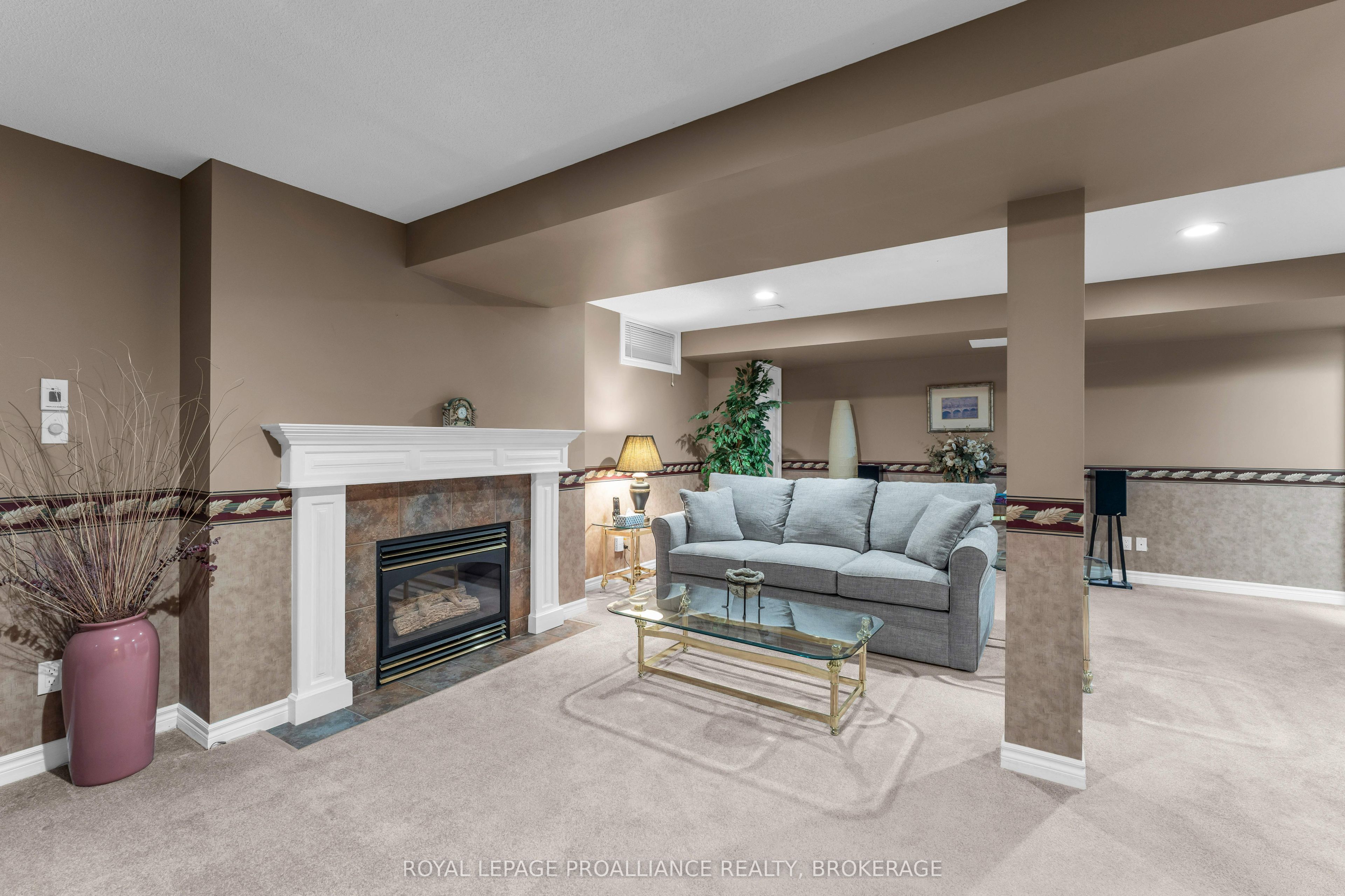 523 Trimble Gate Property Photo 29