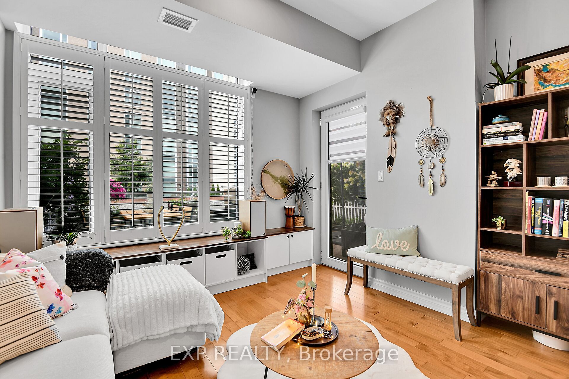 575 Byron Avenue 203 Property Photo 15