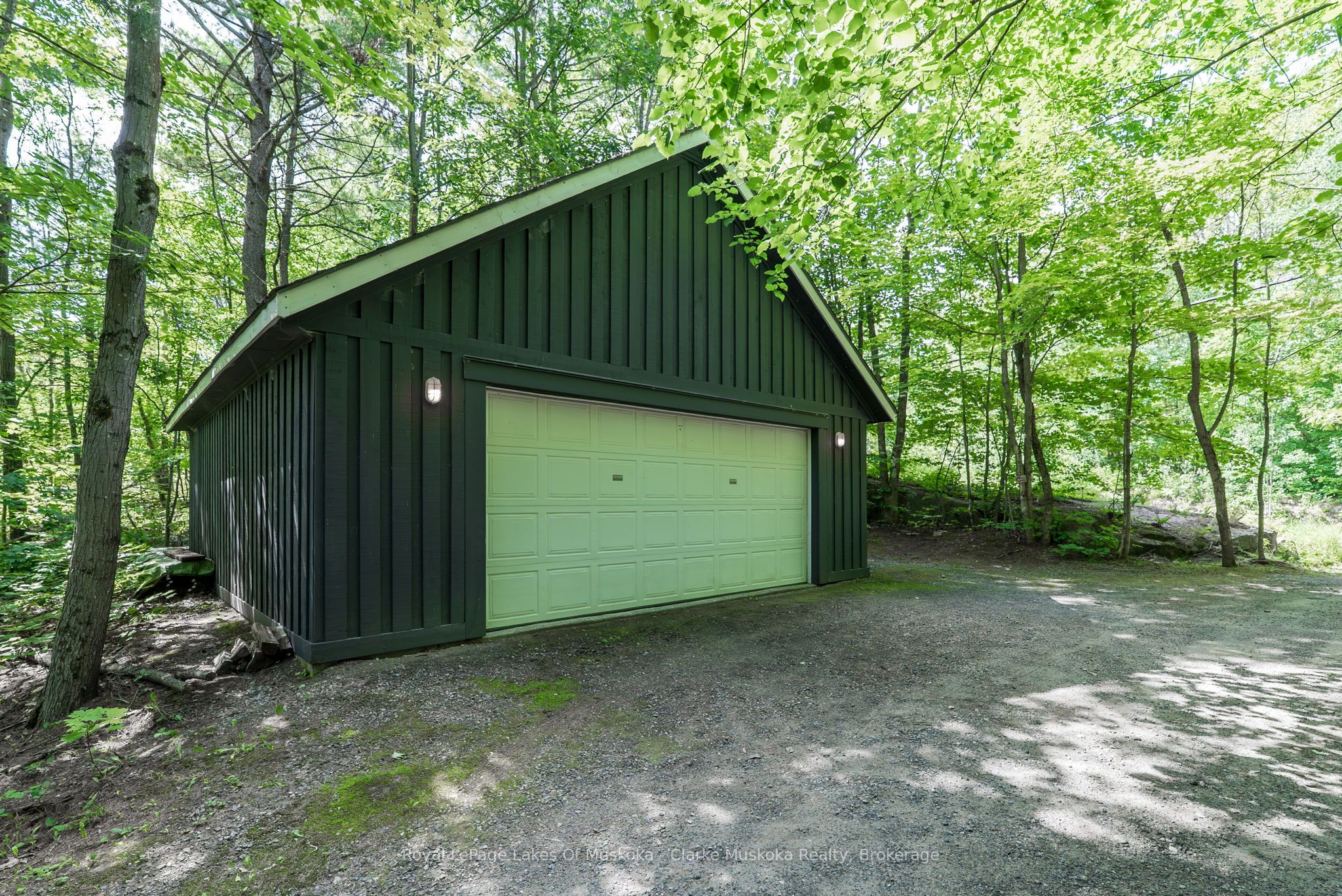 1048 Brackenrig Road Property Photo 17