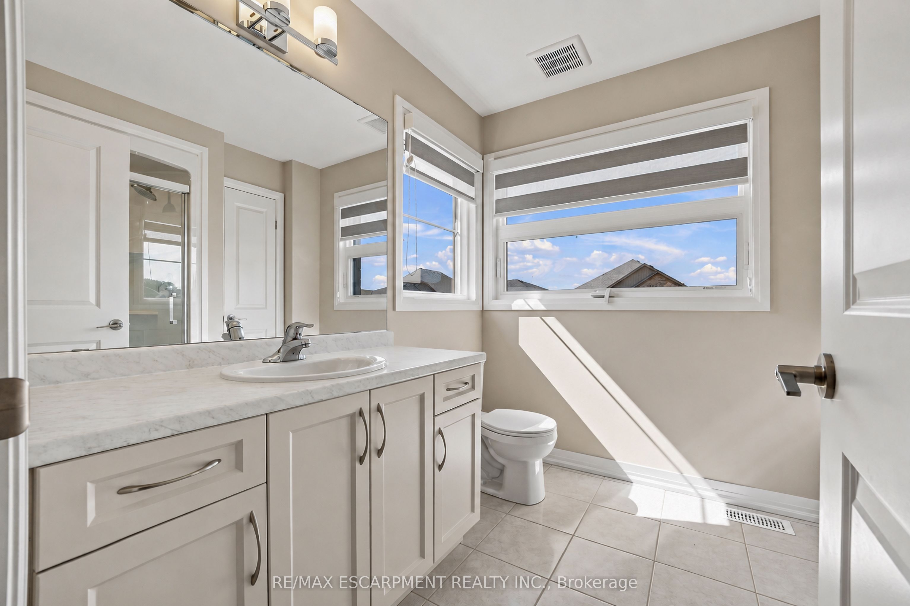 761 Bradford Avenue Property Photo 17