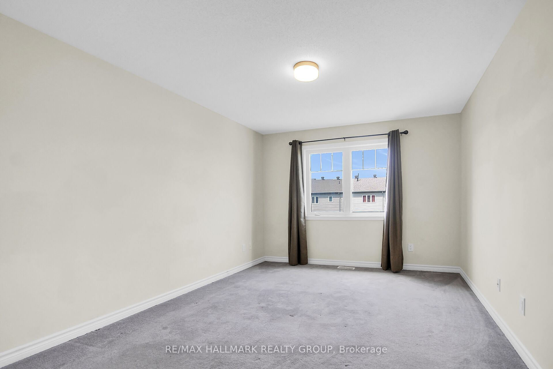 207 Willow Aster Circle Property Photo 28