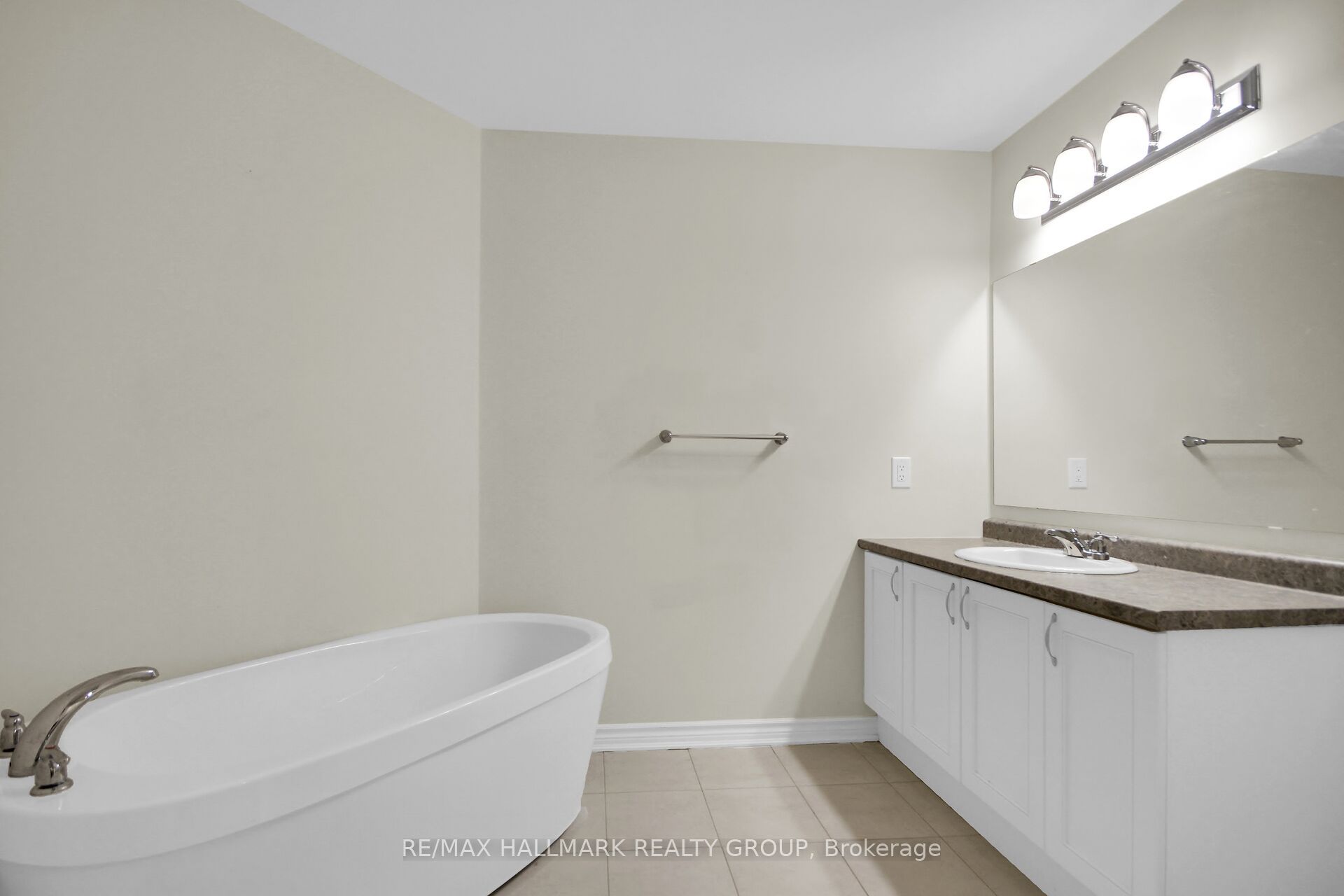 207 Willow Aster Circle Property Photo 31