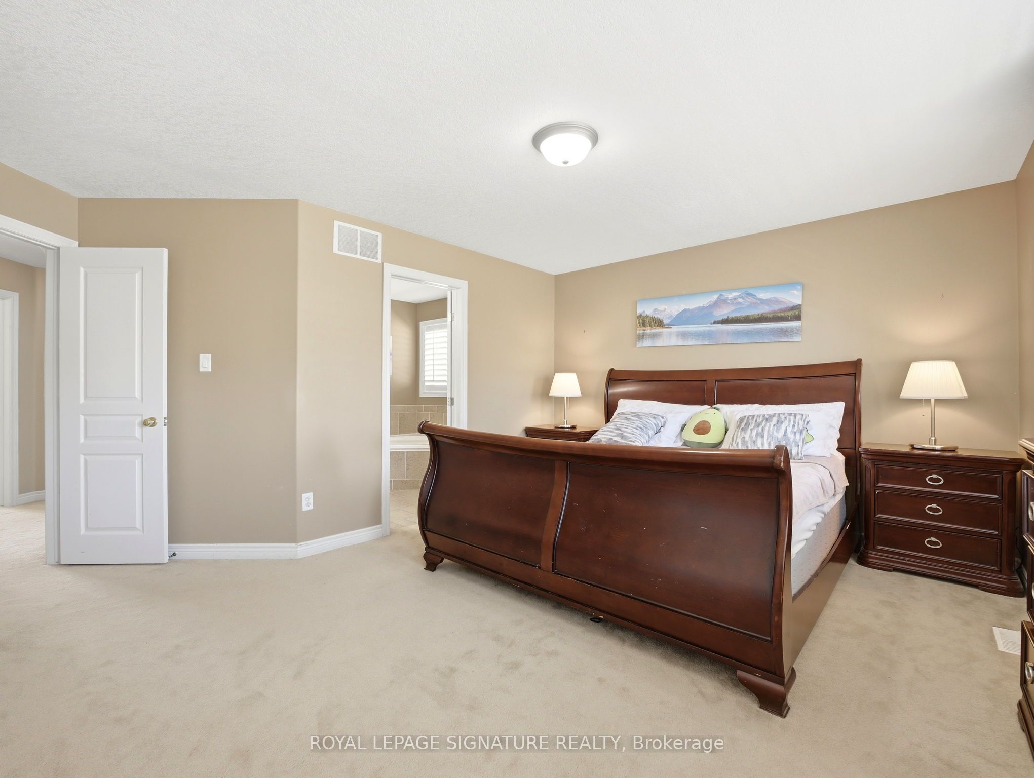98 Willow Lane Property Photo 17