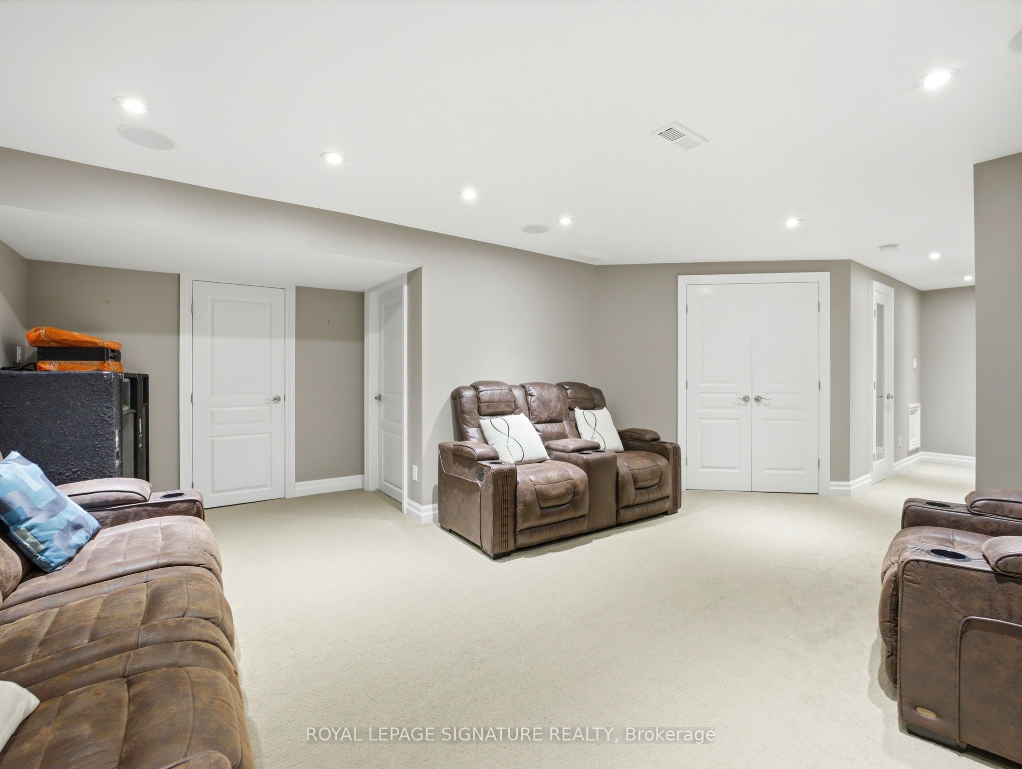 98 Willow Lane Property Photo 31