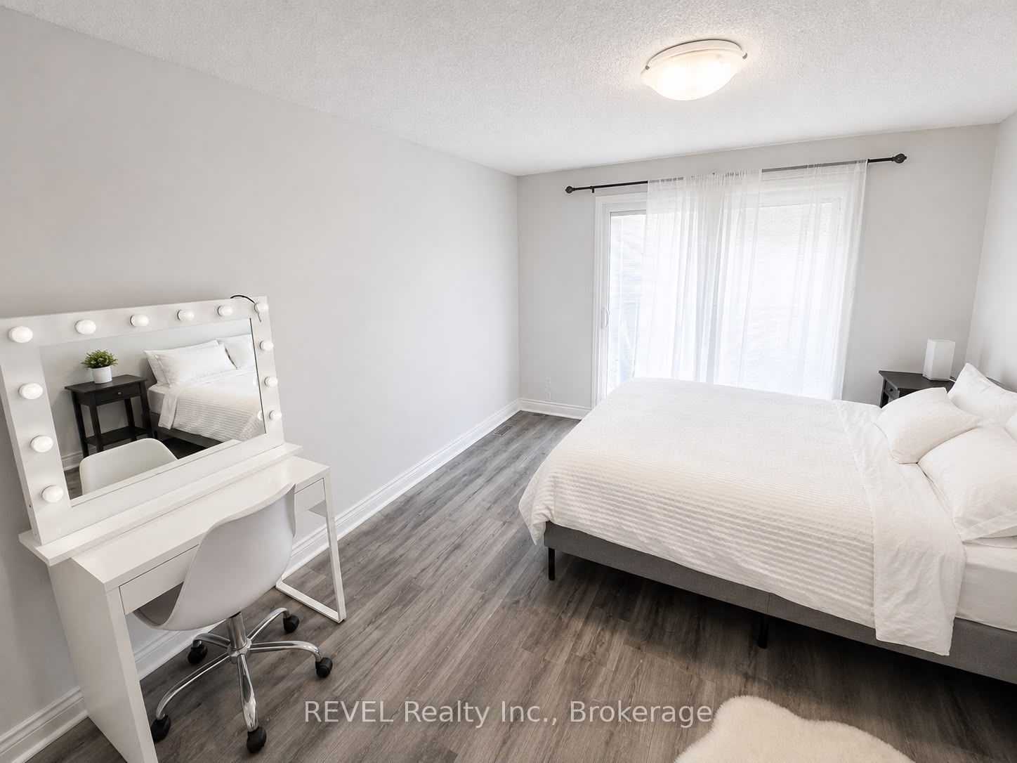 52 Bula Drive Upper Property Photo 6