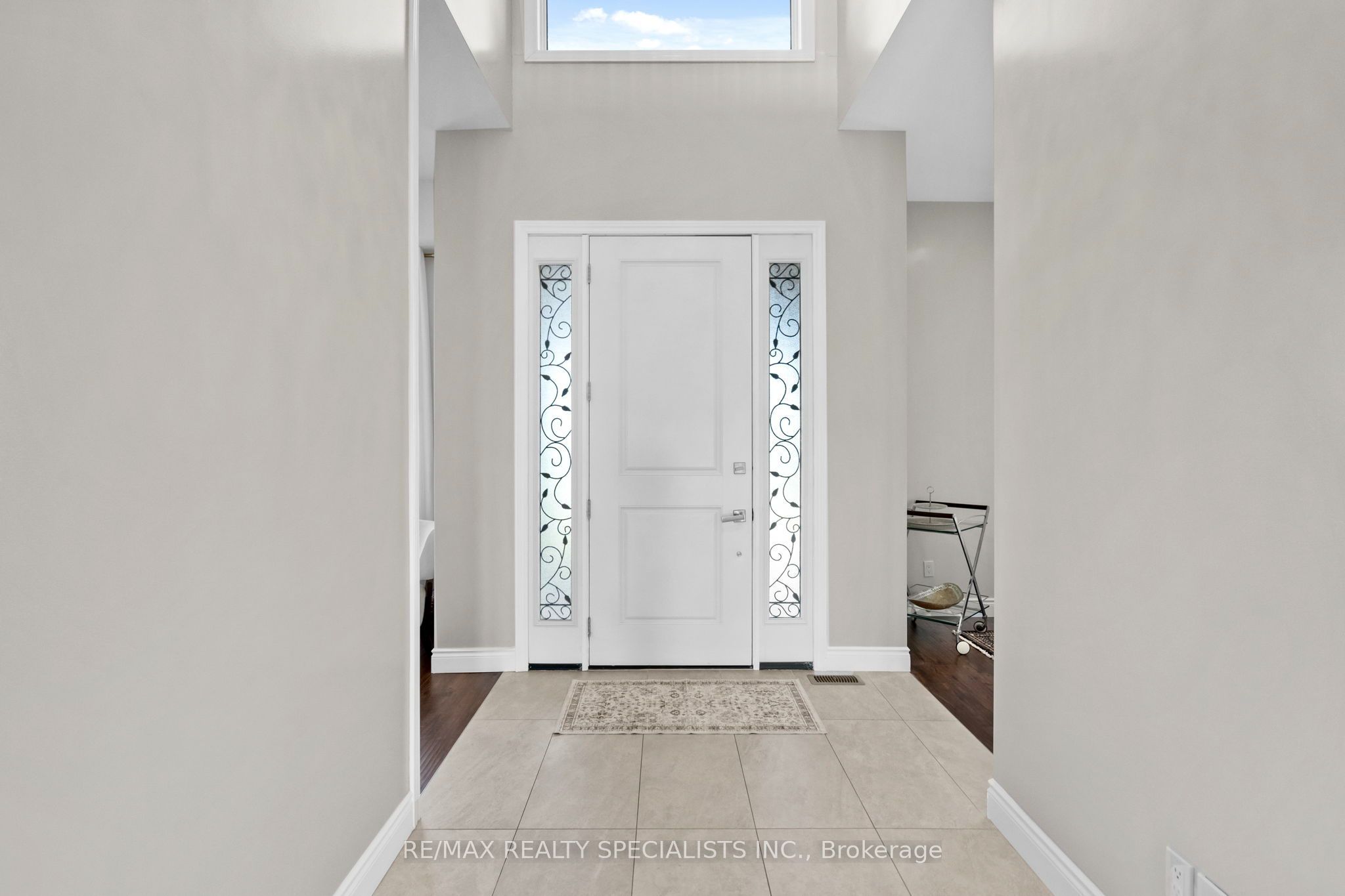 676378 Centre Road Property Photo 6
