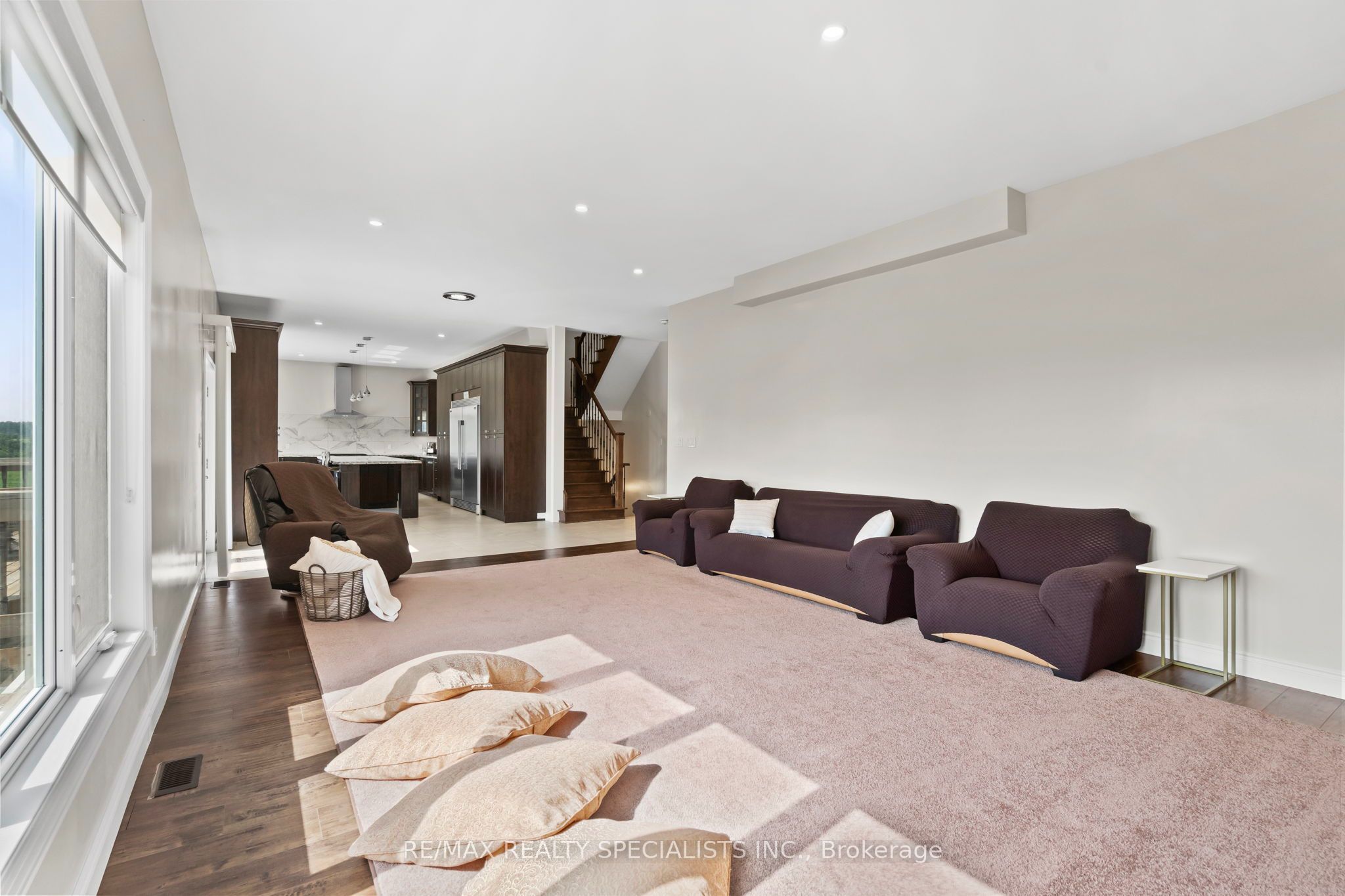 676378 Centre Road Property Photo 12