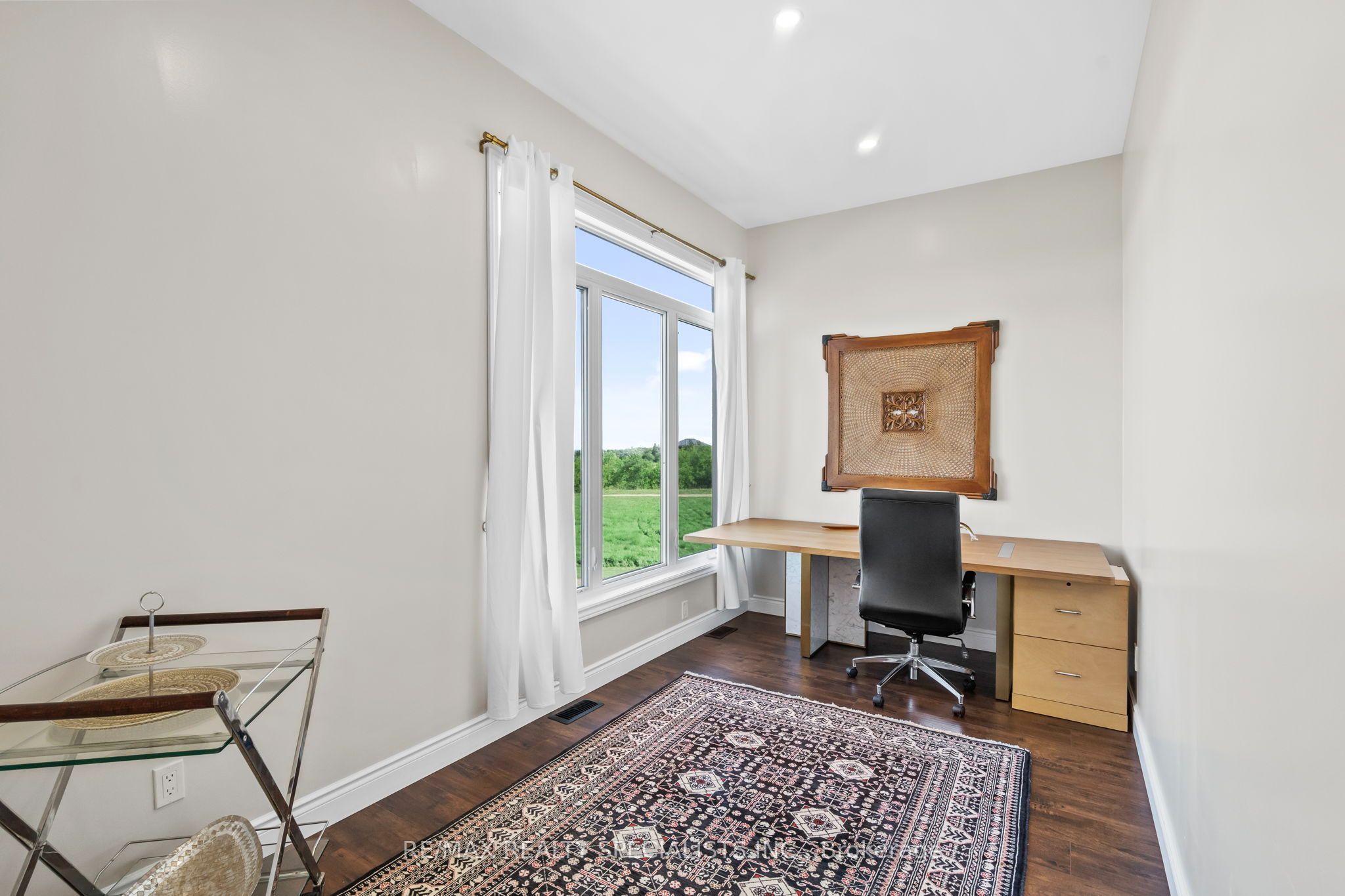 676378 Centre Road Property Photo 22