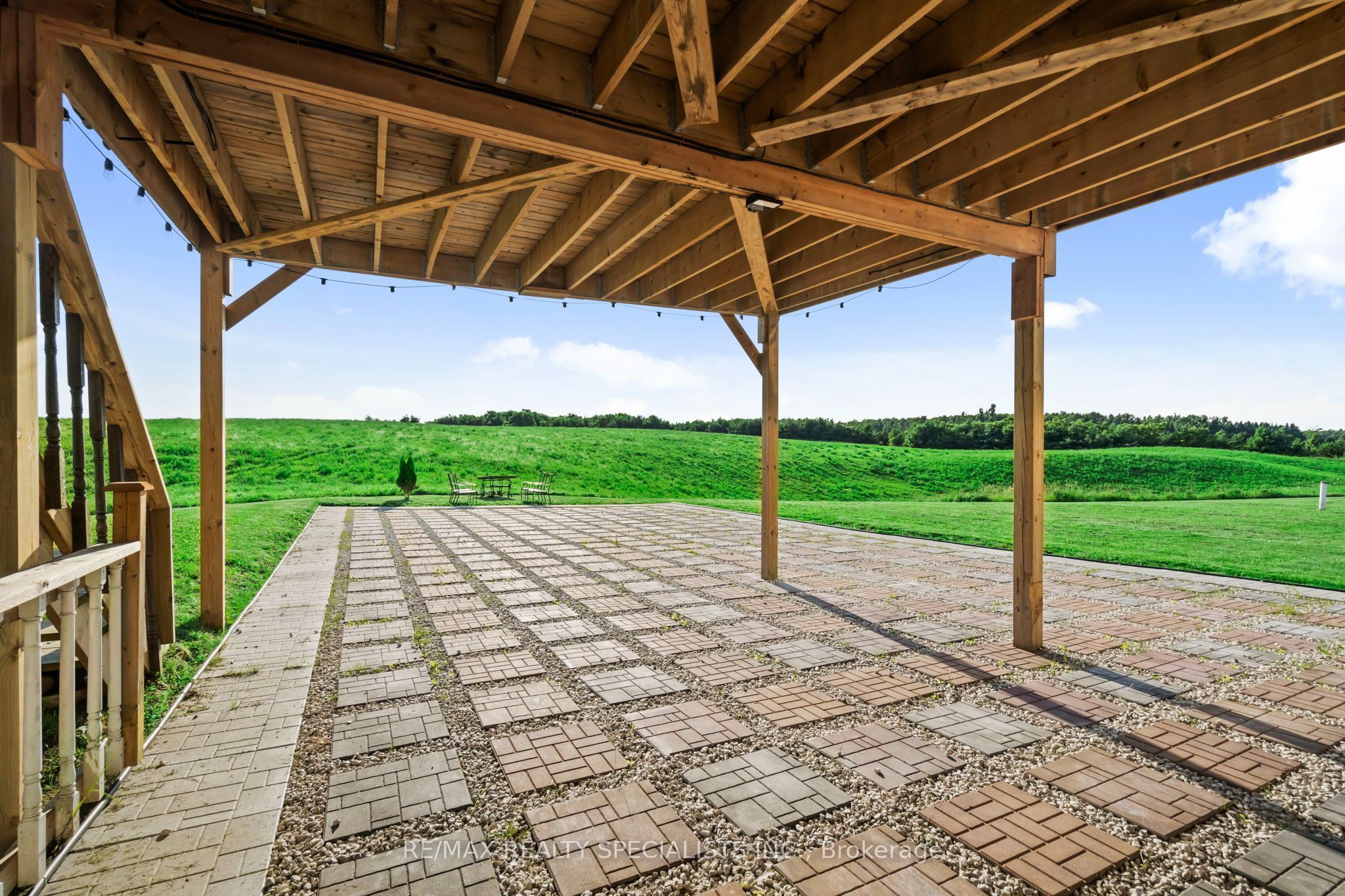 676378 Centre Road Property Photo 43