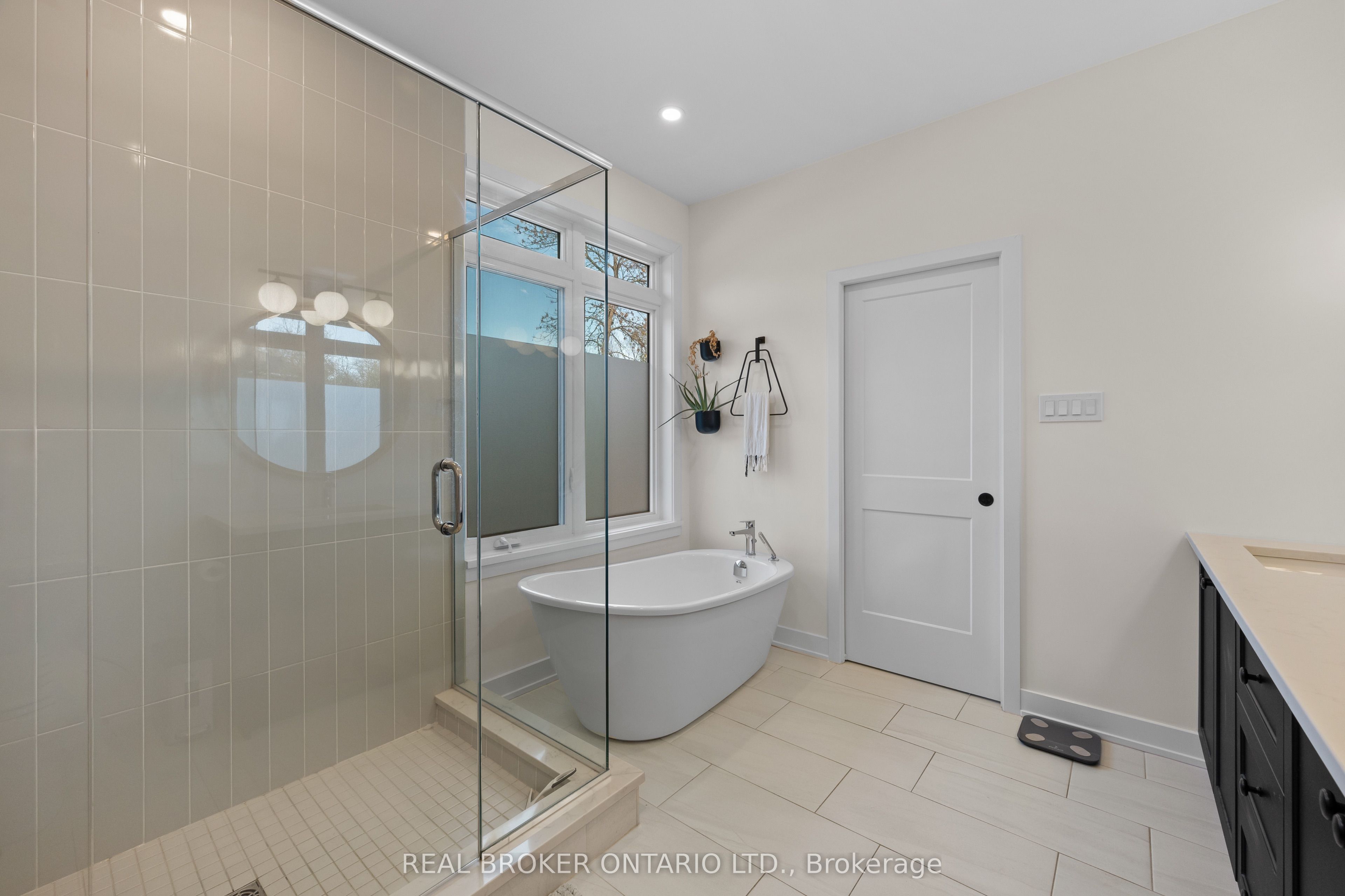119 Ernest Way Property Photo 26