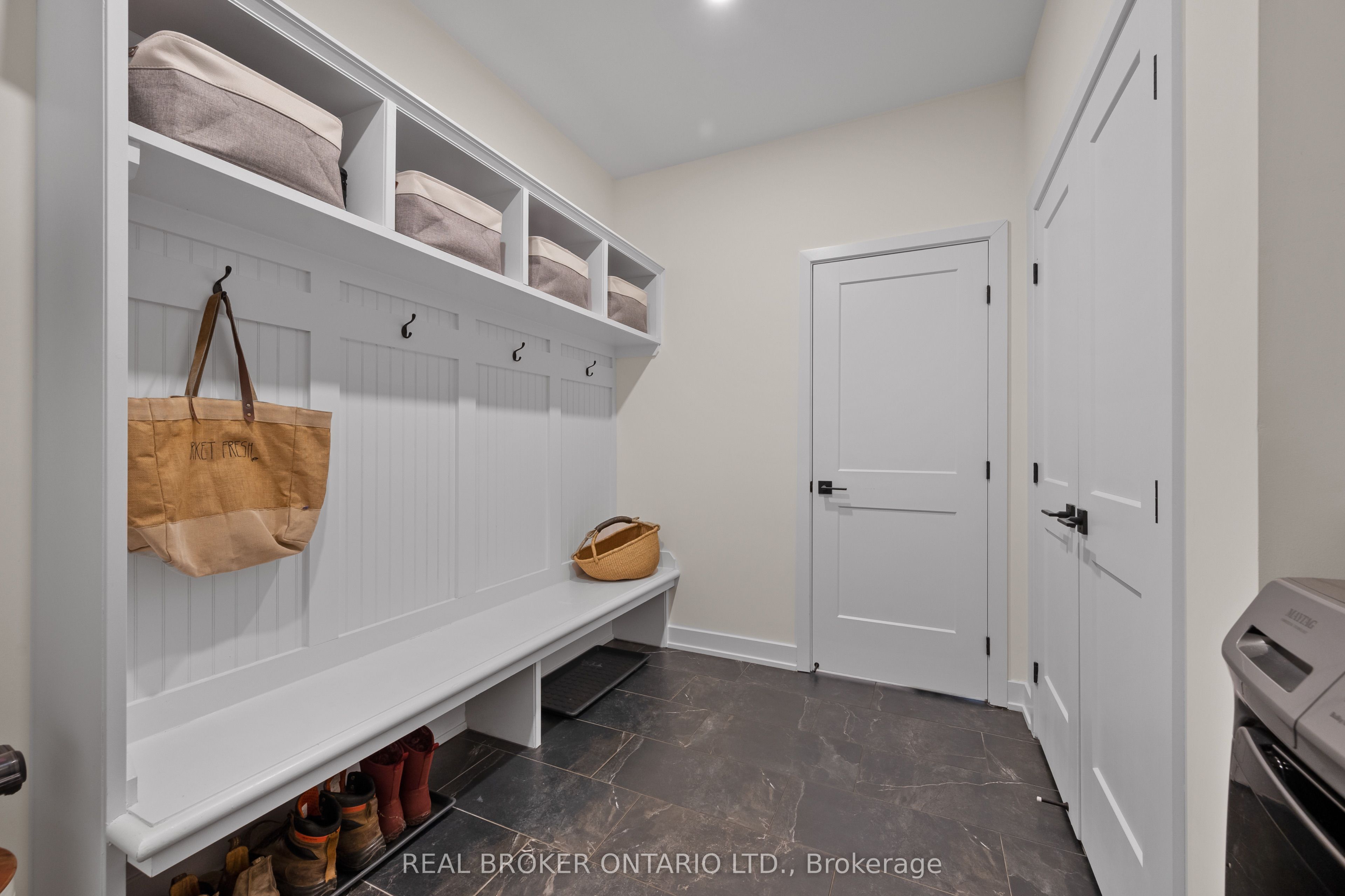 119 Ernest Way Property Photo 28