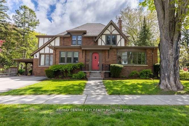 396 Victoria Street
