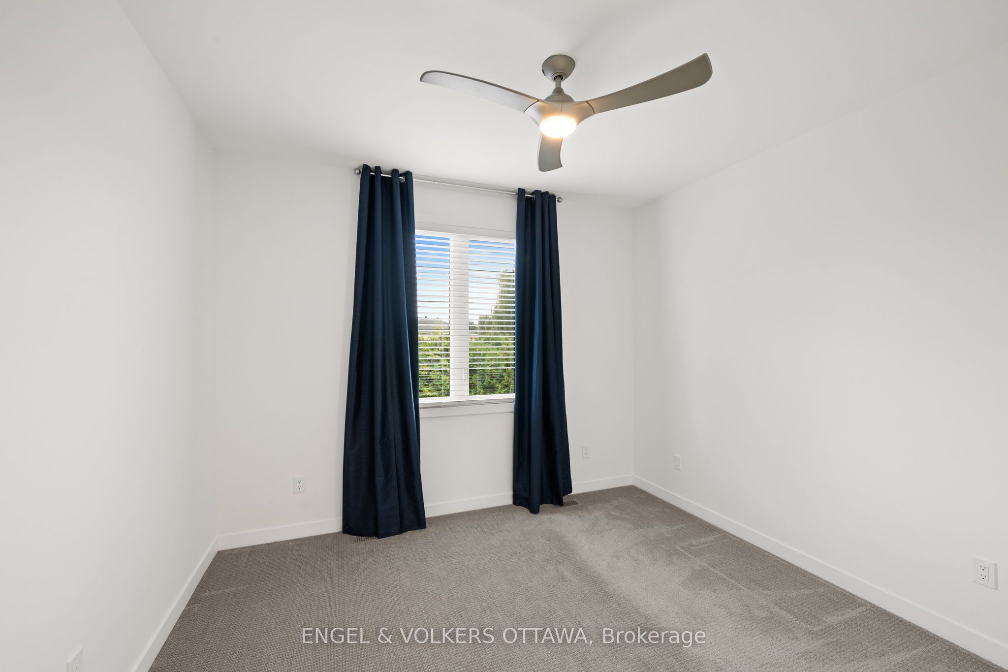 2932 Danbury Way Property Photo 38