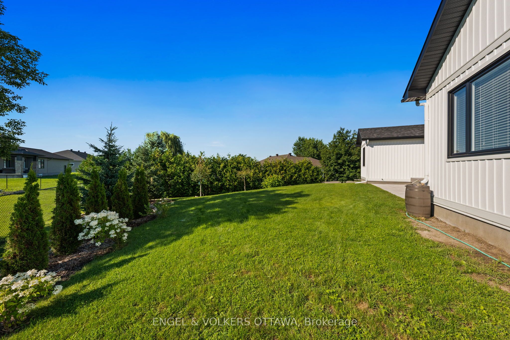 2932 Danbury Way Property Photo 44