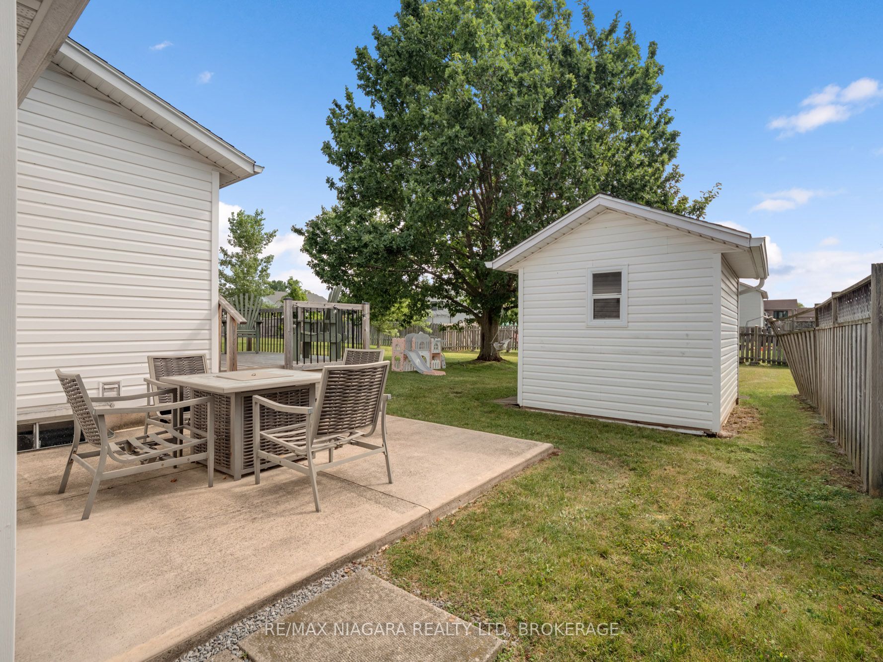 936 Colette Road Property Photo 24