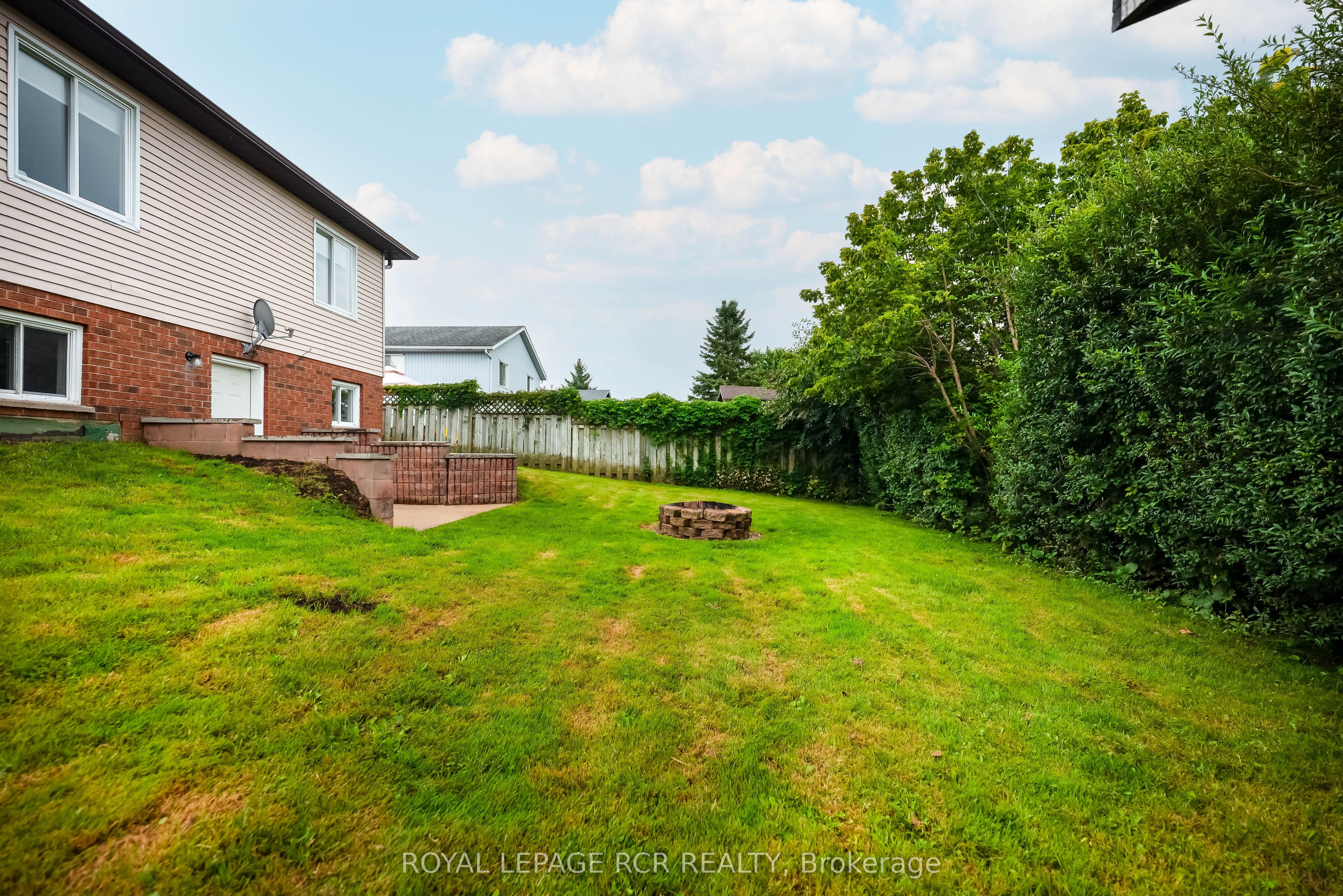169 Melissa Crescent Property Photo 46