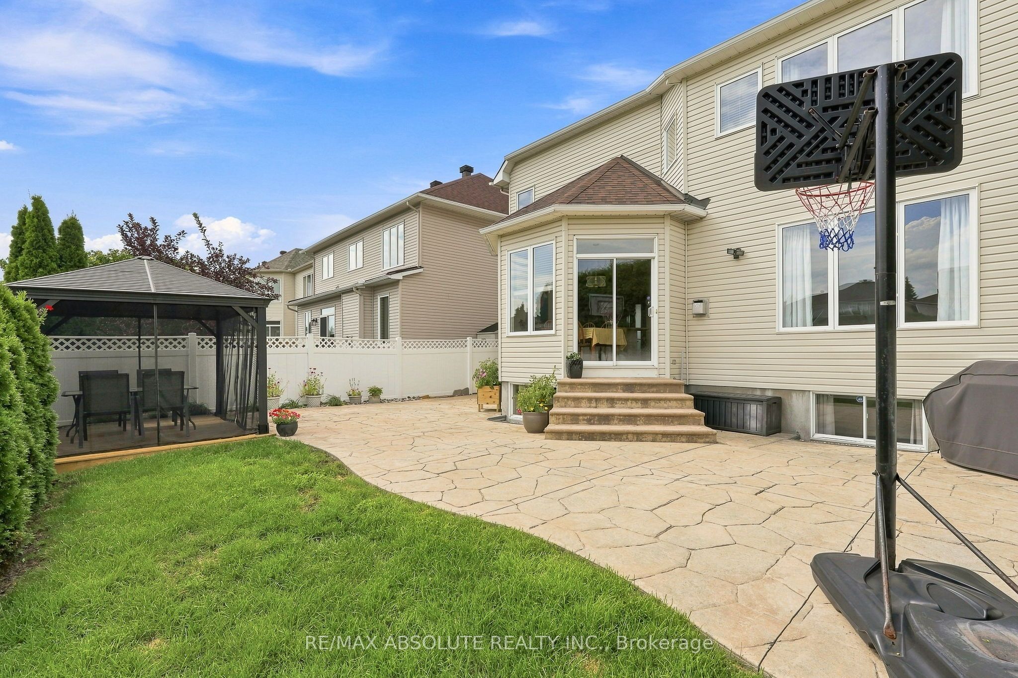 2158 Valenceville Crescent Property Photo 41