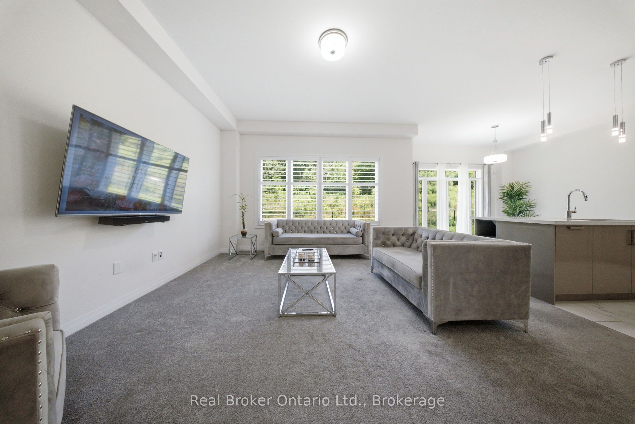 67 Macklin Street Property Photo 13
