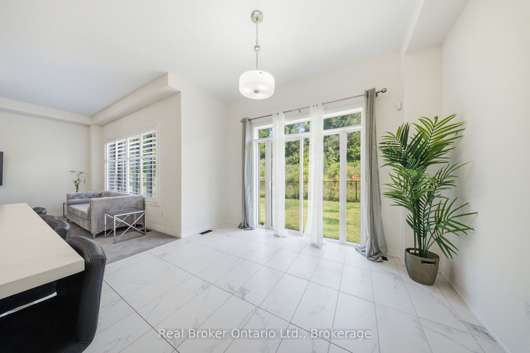 67 Macklin Street Property Photo 22