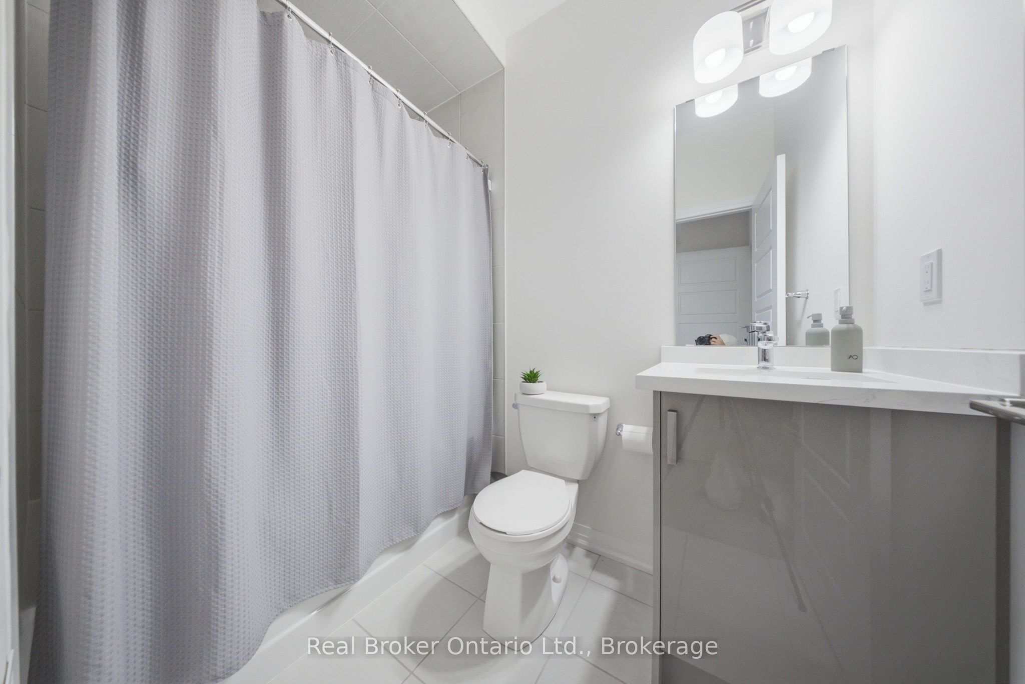67 Macklin Street Property Photo 29