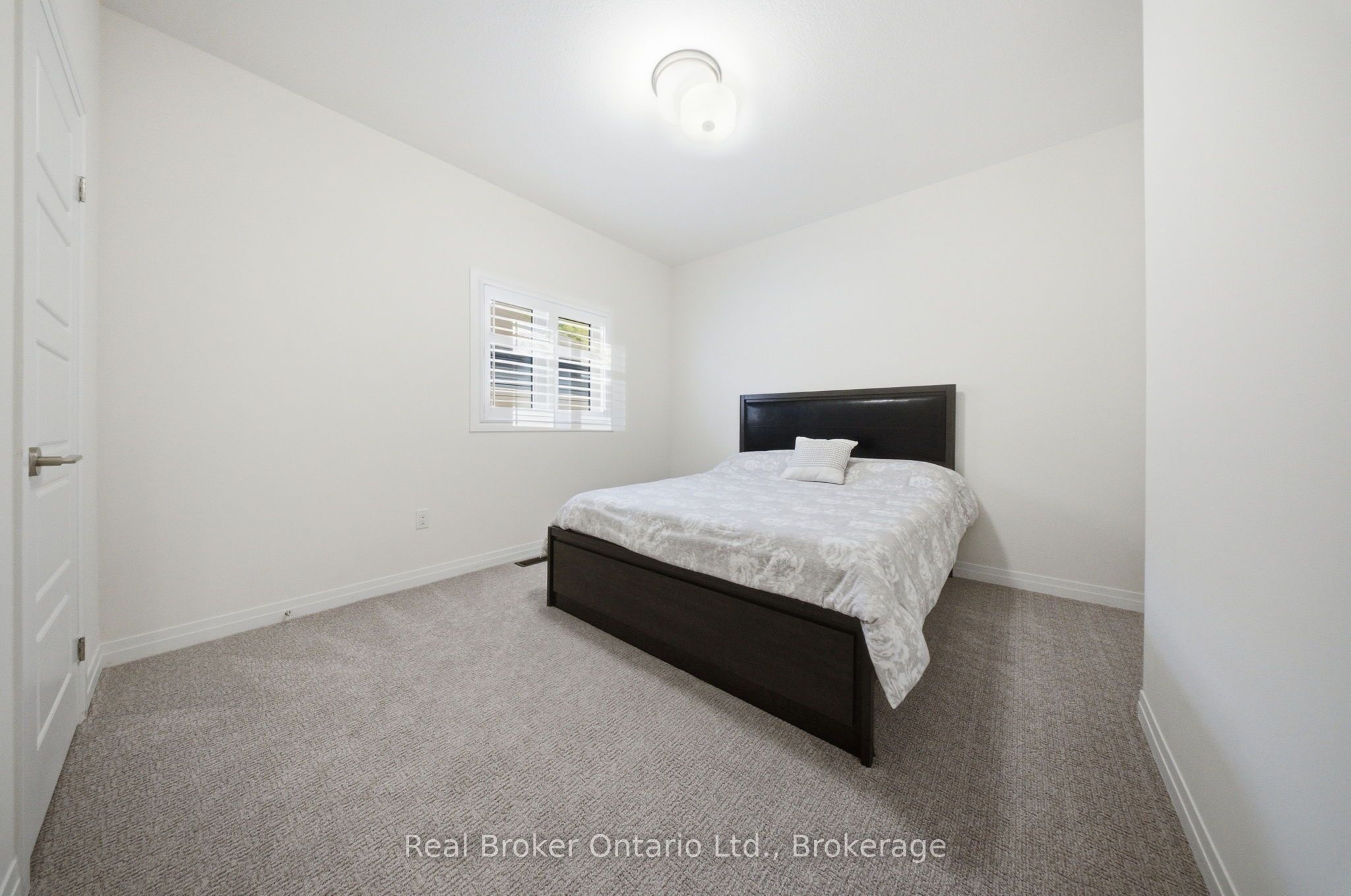 67 Macklin Street Property Photo 31