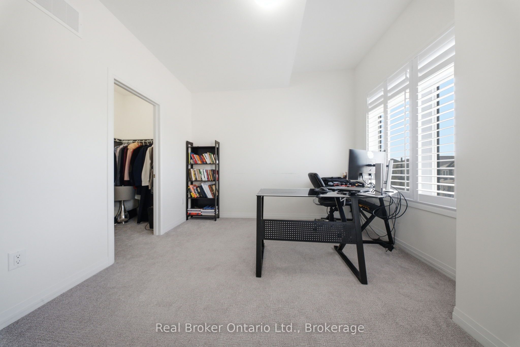 67 Macklin Street Property Photo 33