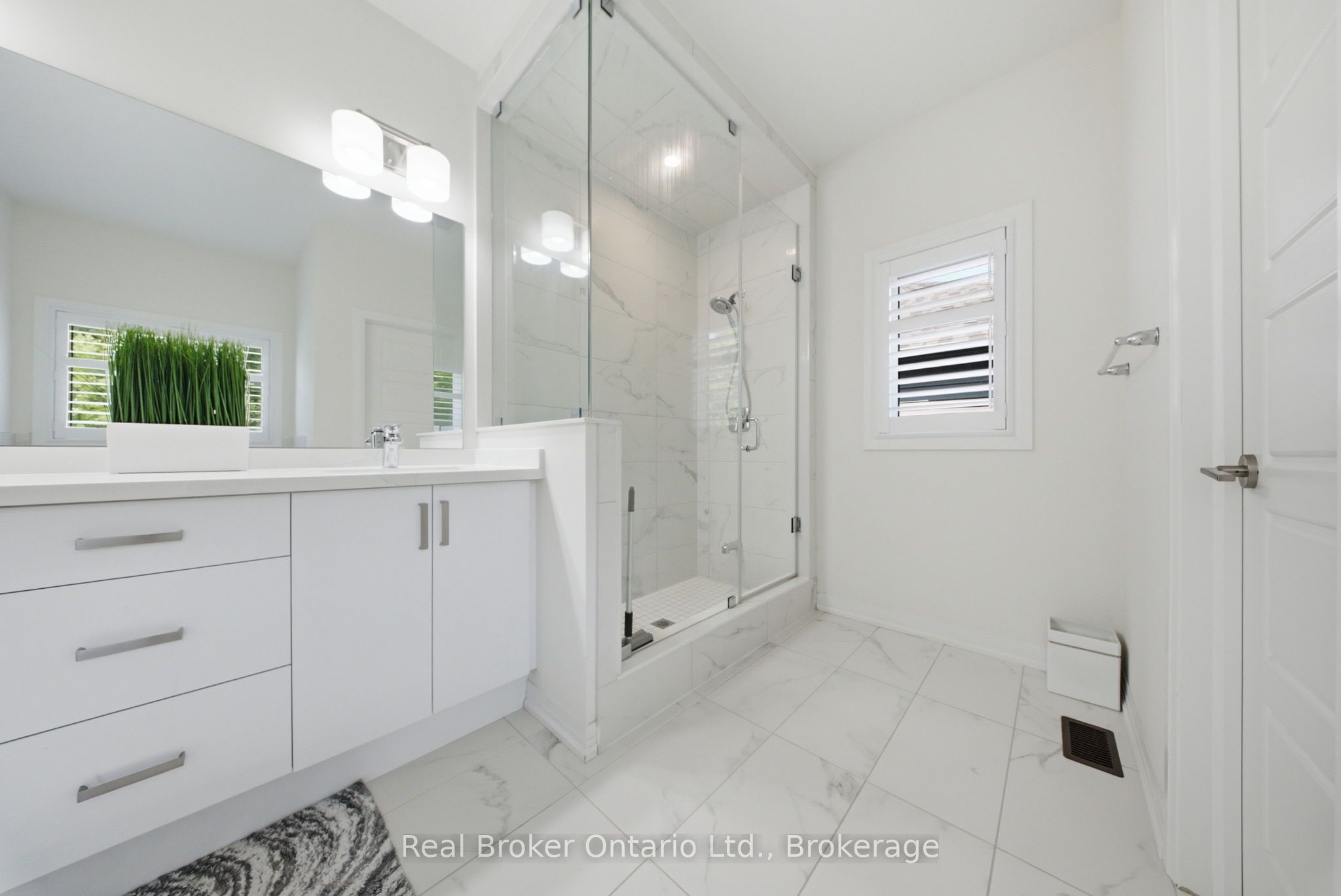 67 Macklin Street Property Photo 43