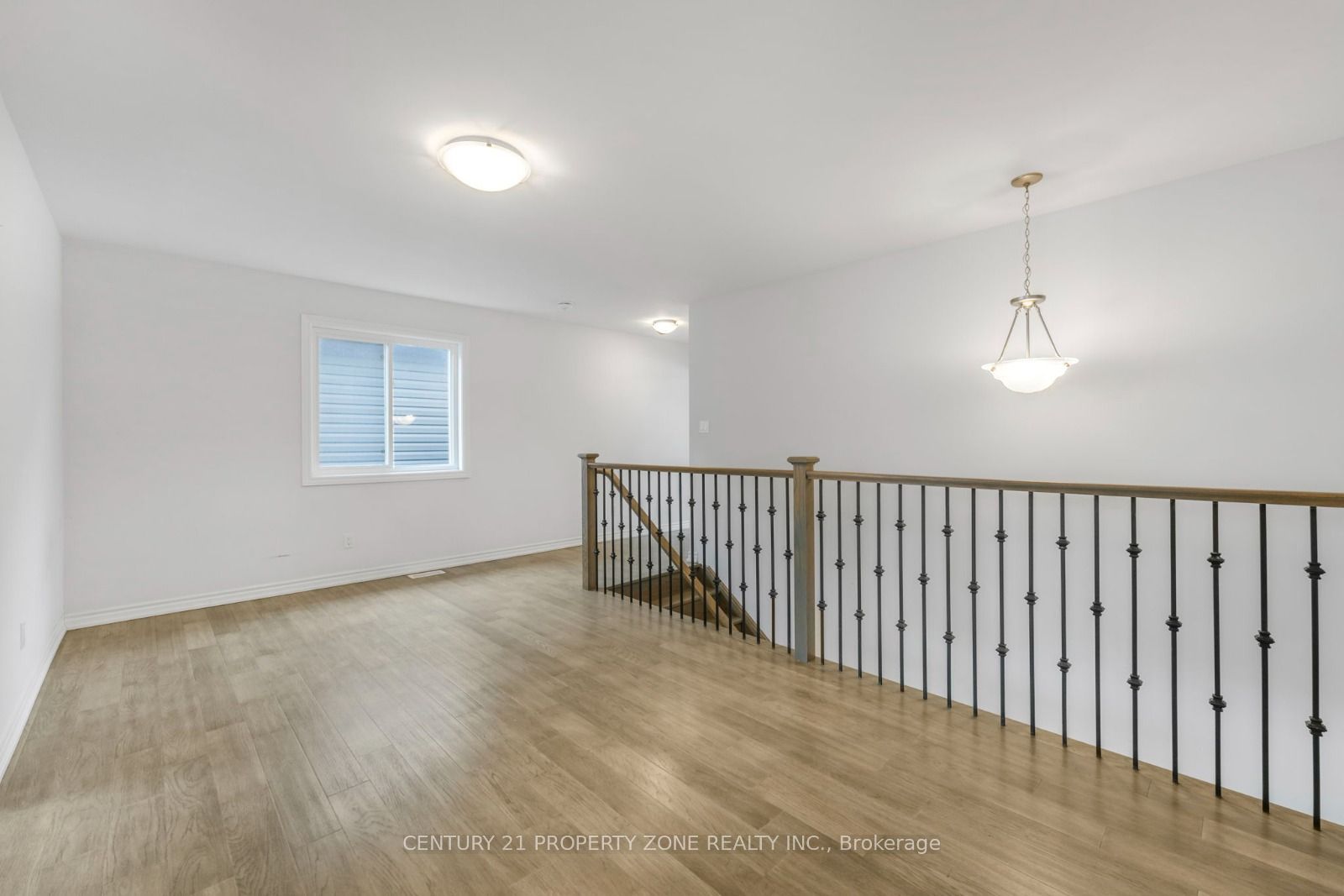 35 Caroline Street Property Photo 31