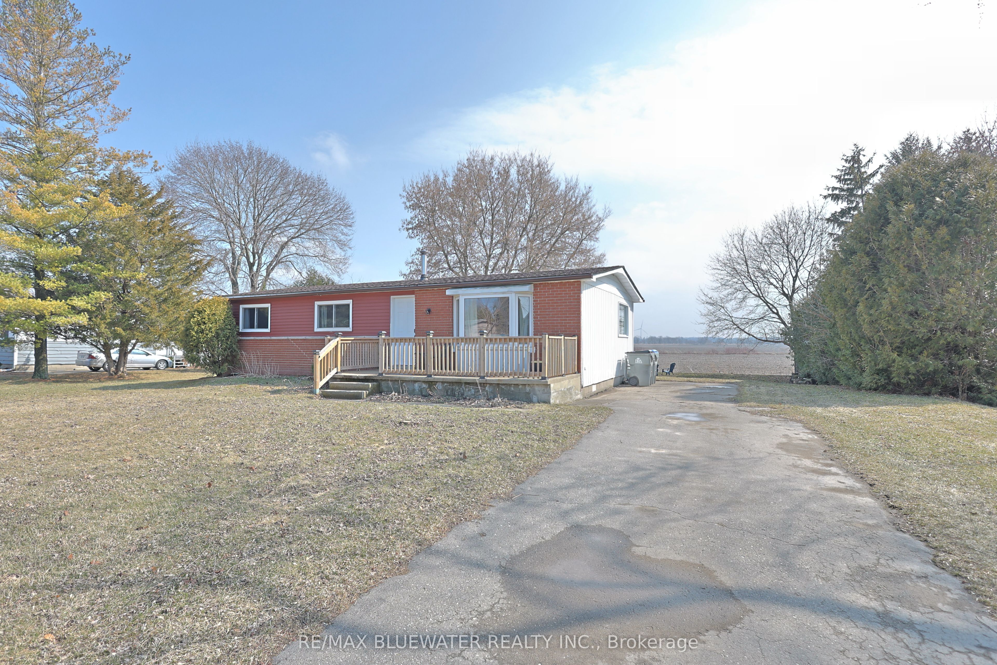 9897 Eric Street Property Photo 1