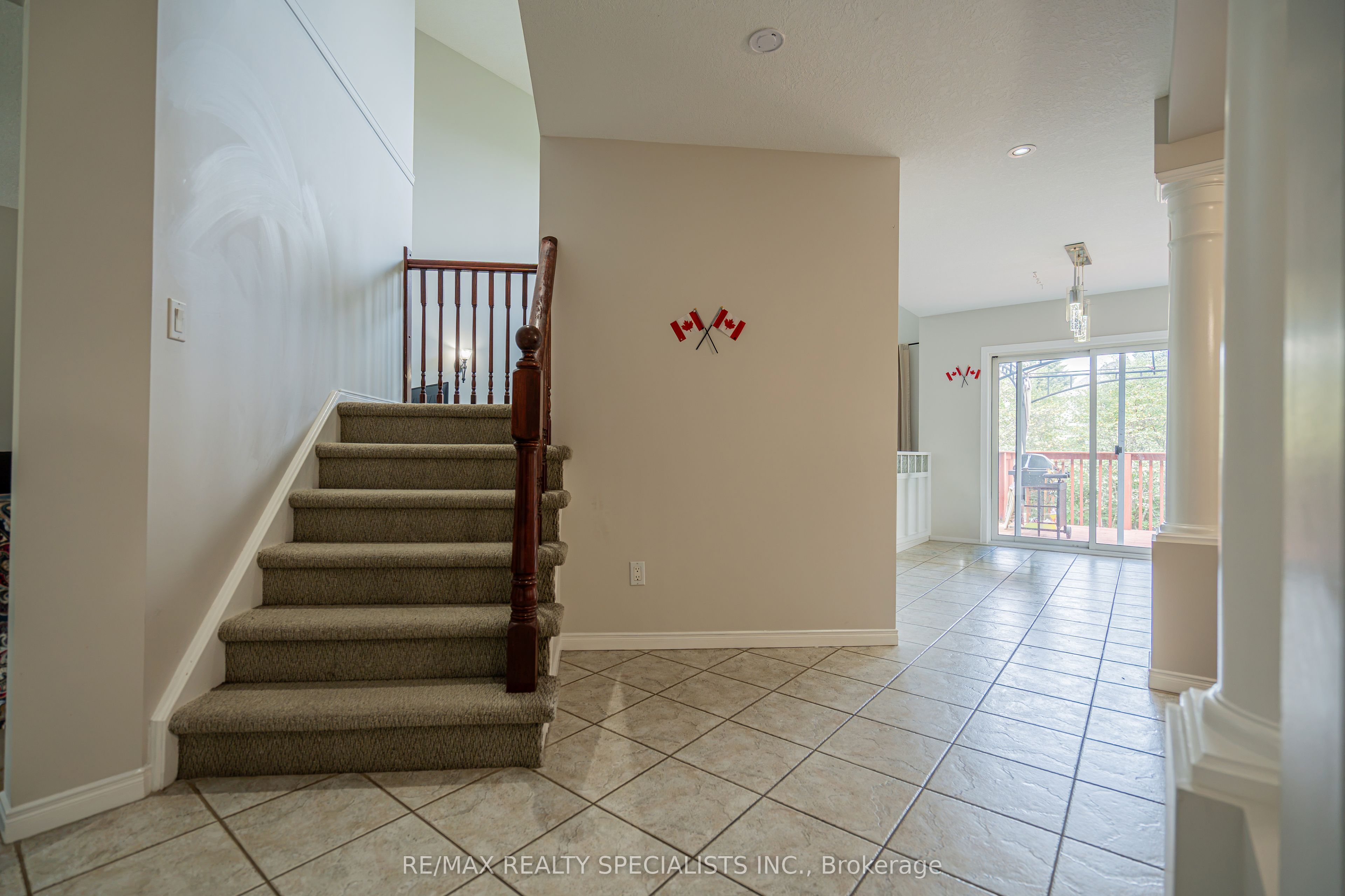 236 Summerfield Drive Property Photo 9