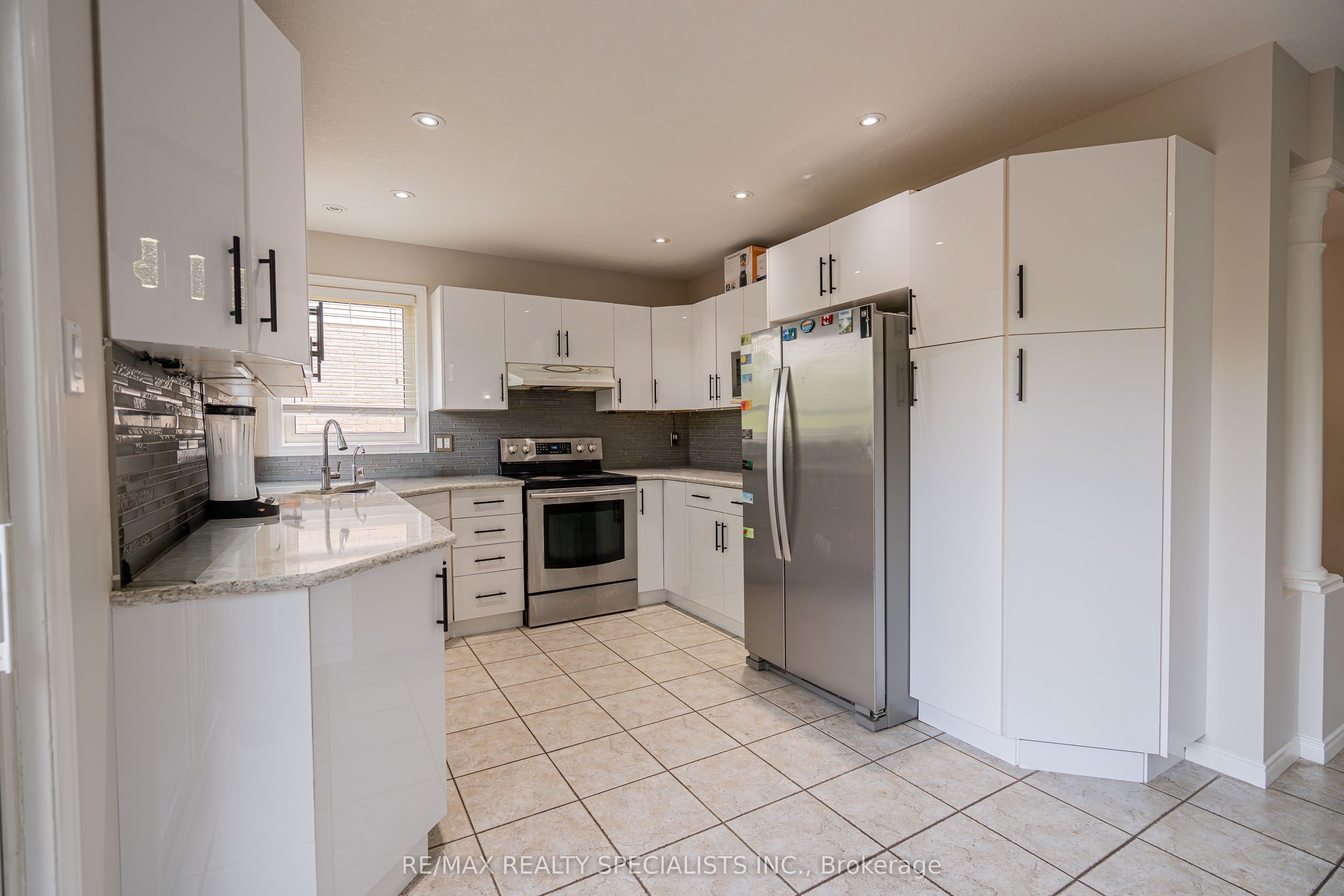 236 Summerfield Drive Property Photo 16