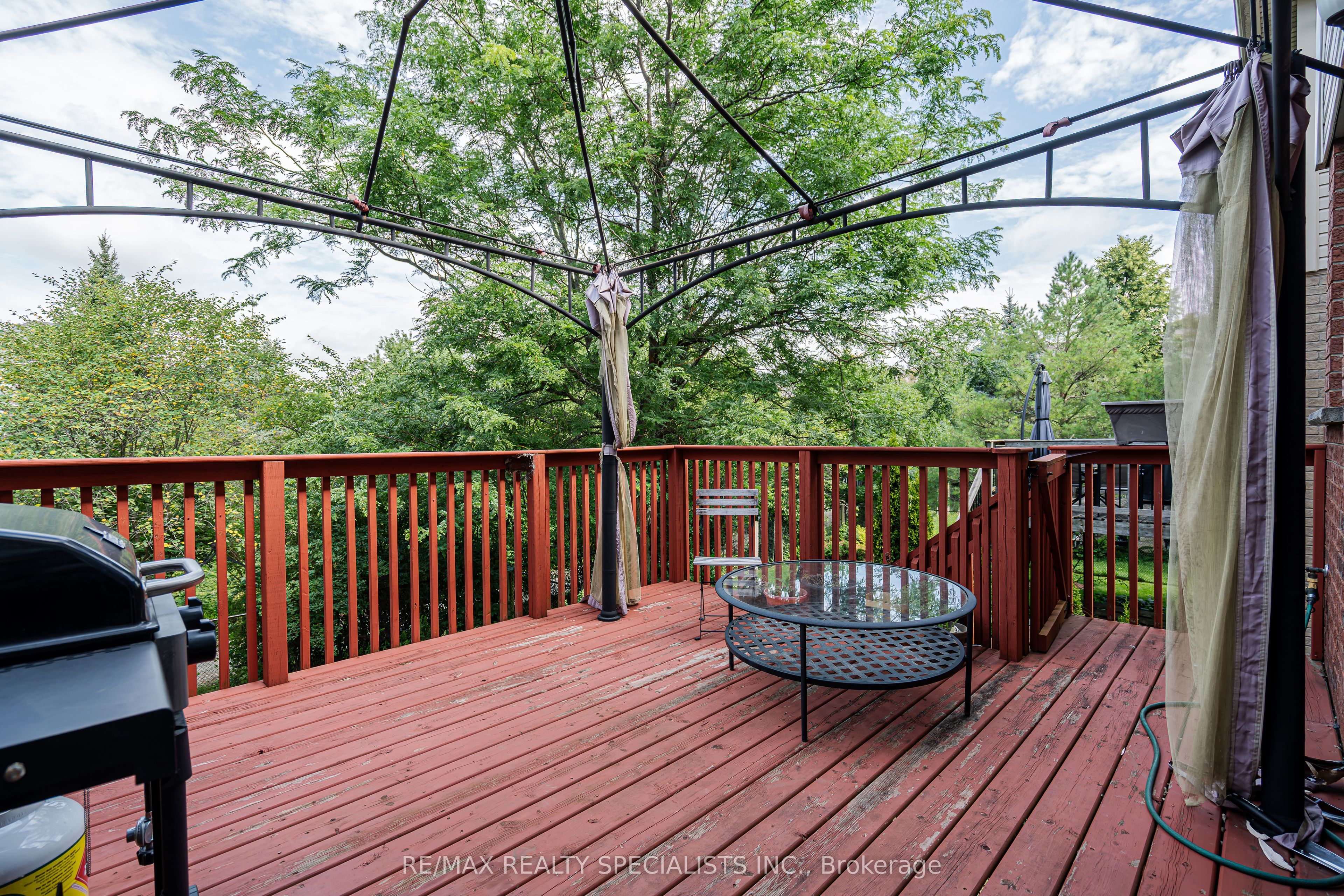 236 Summerfield Drive Property Photo 32
