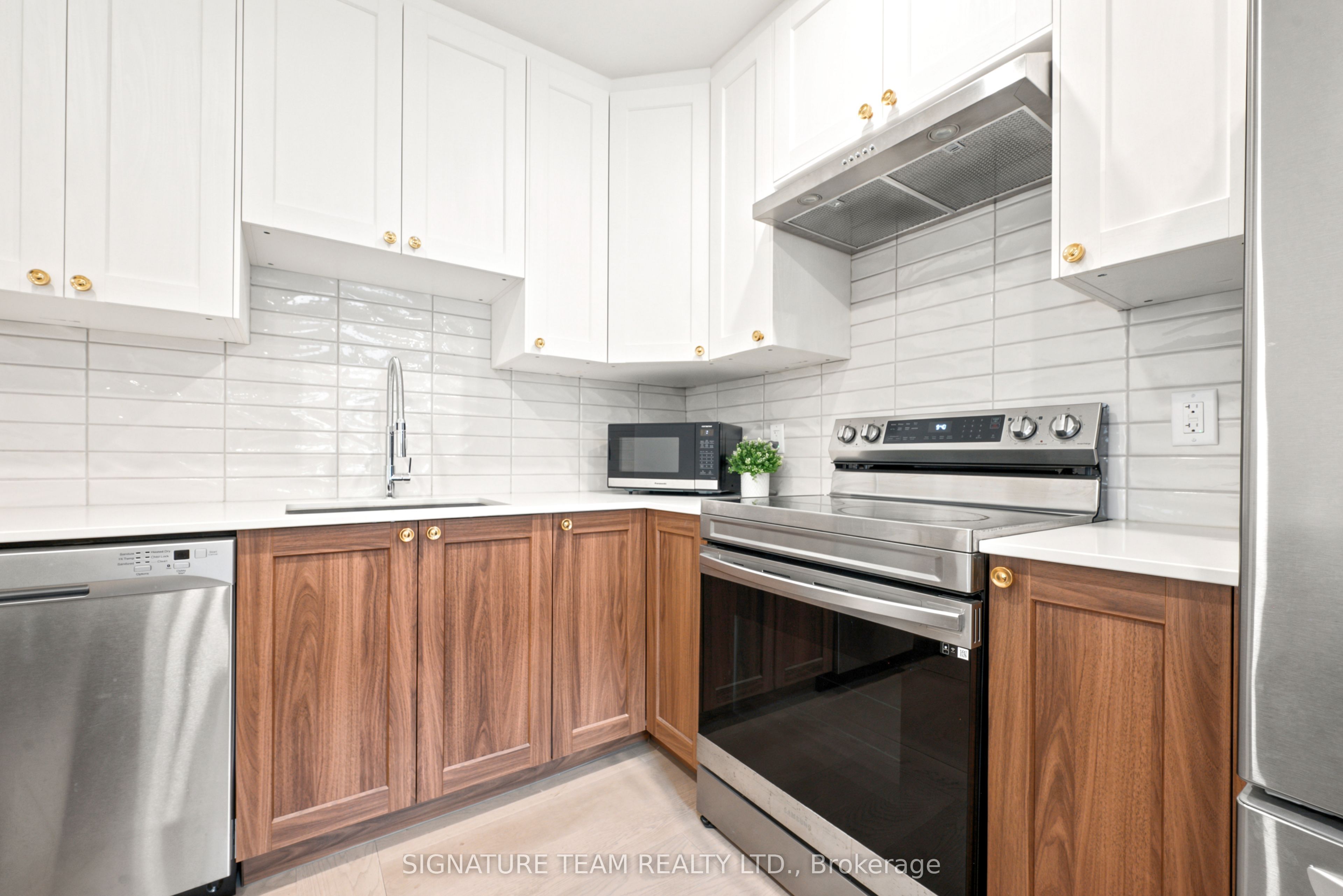 131 Patrick Avenue Property Photo 12