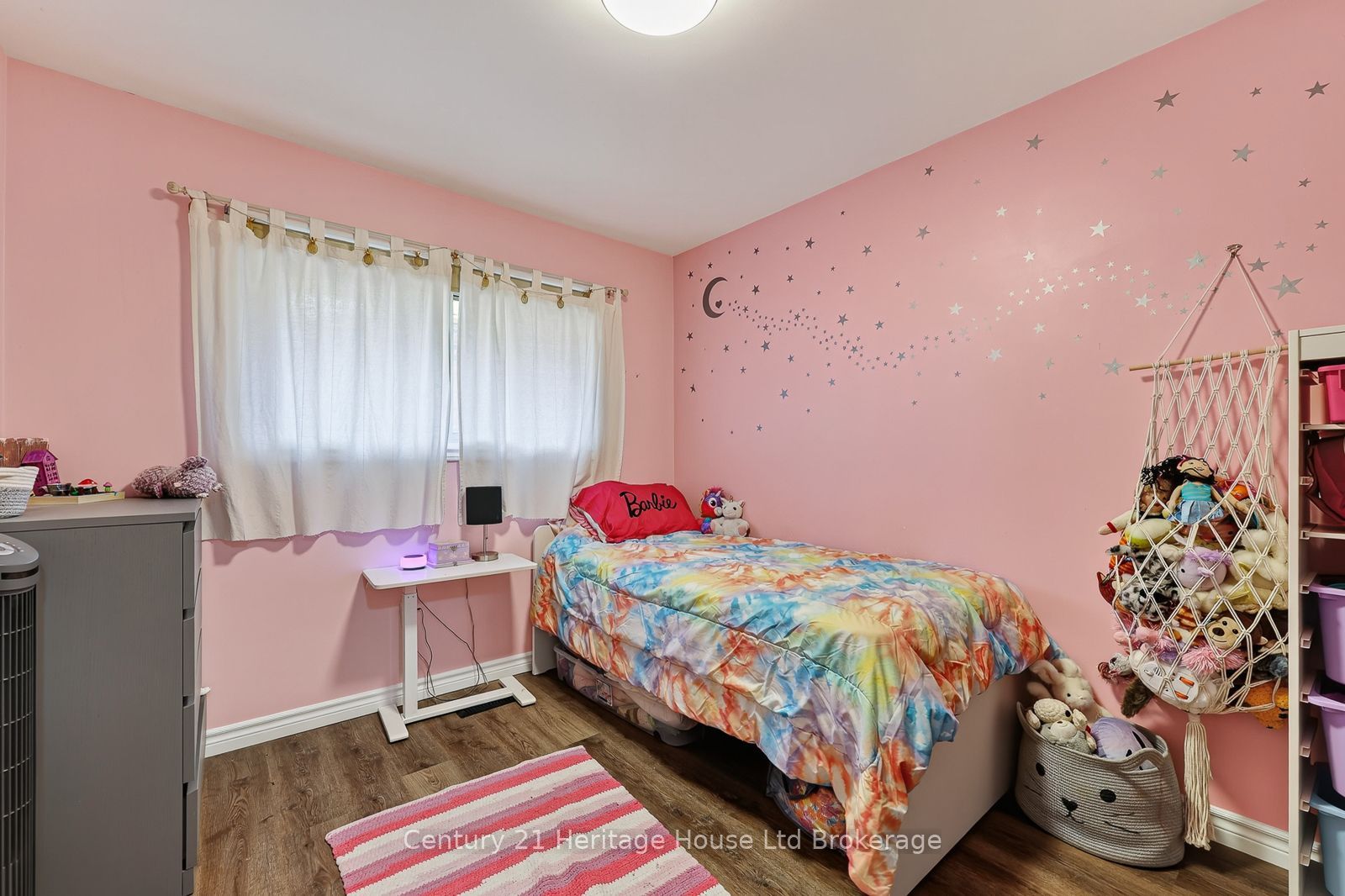 138 Lyndale Crescent Property Photo 24