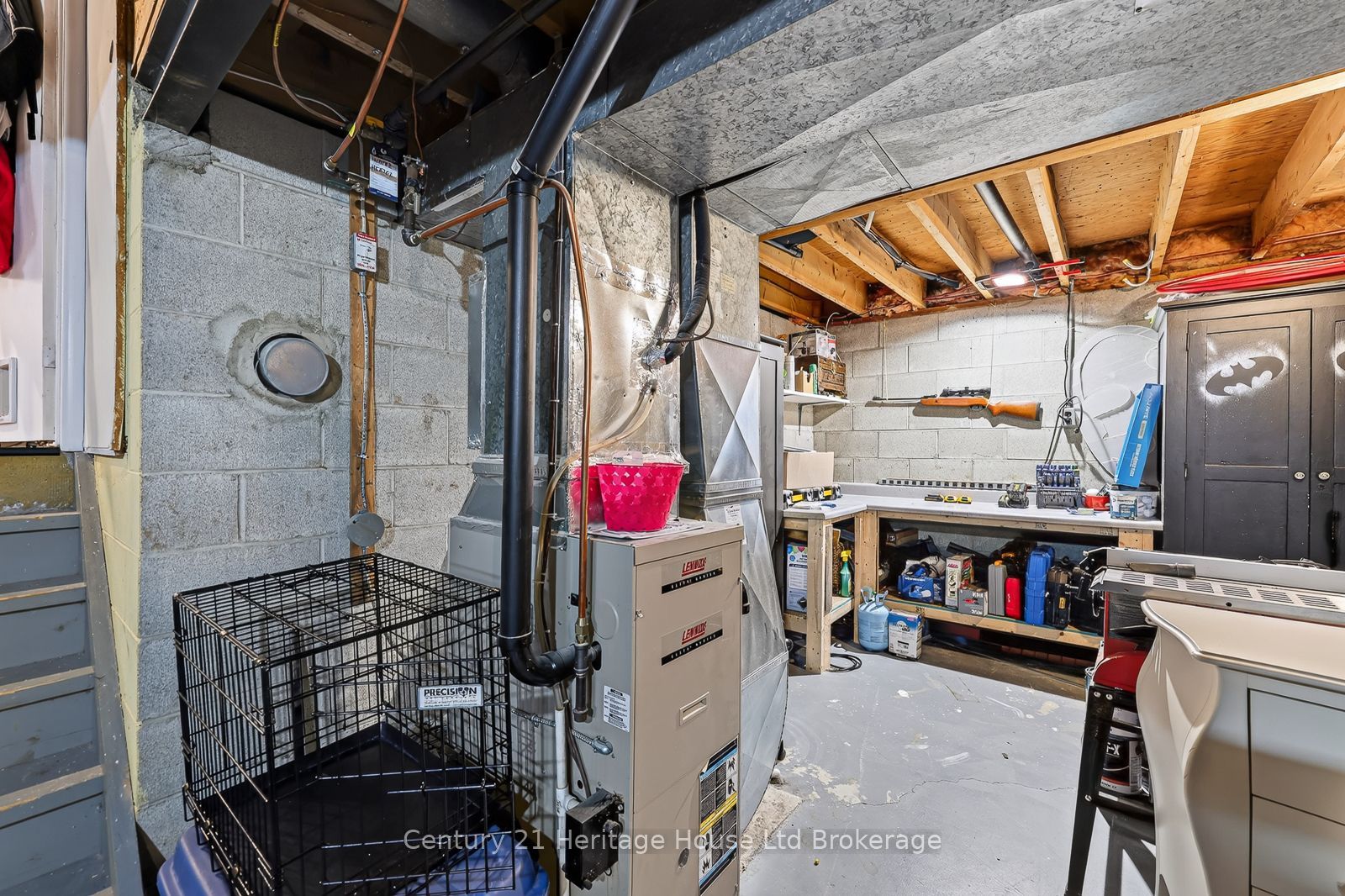 138 Lyndale Crescent Property Photo 30